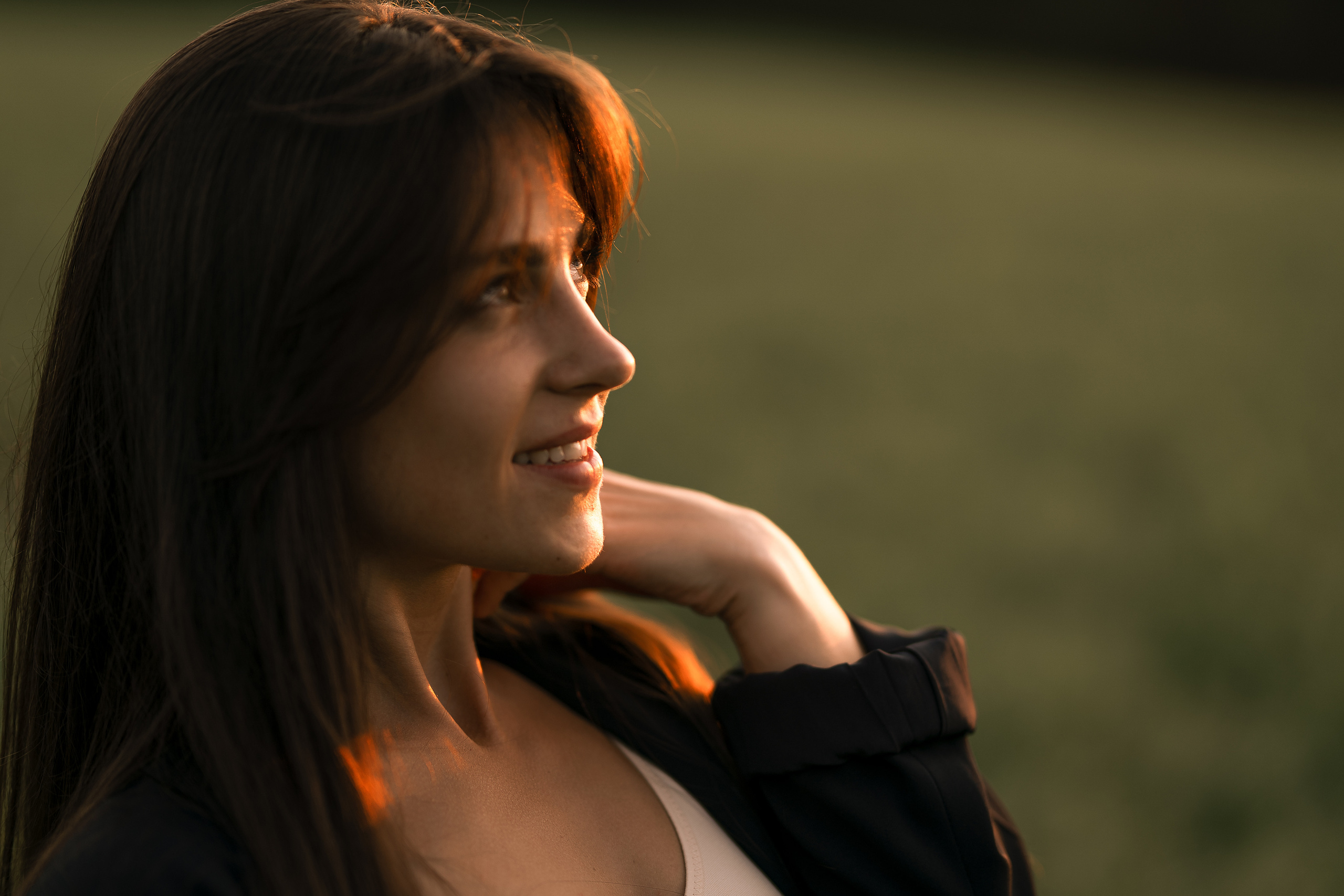 Жаркий июньский вечер. Искренний фотограф