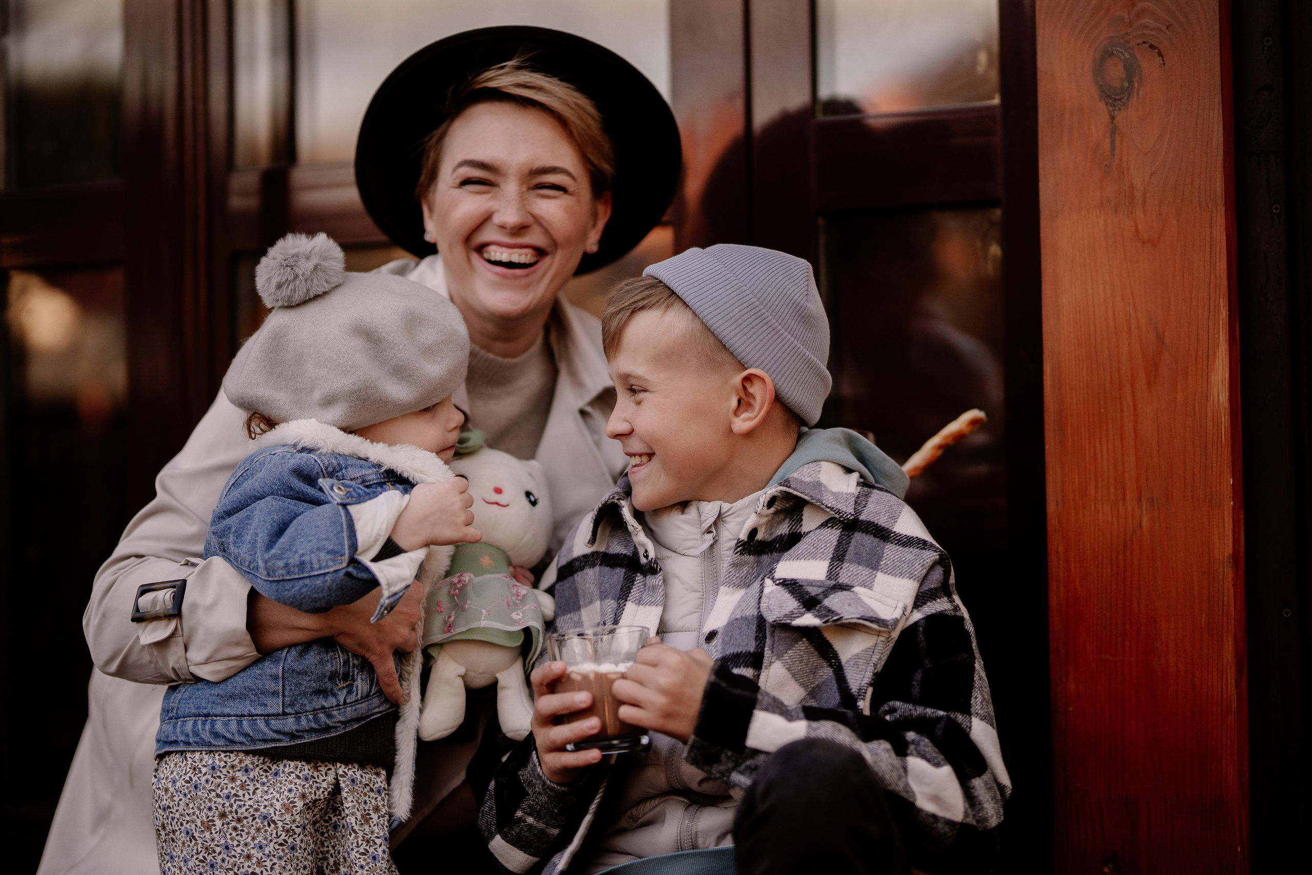 Семейные фотоистории — добрые, искренние…на долгую память. Искренний фотограф