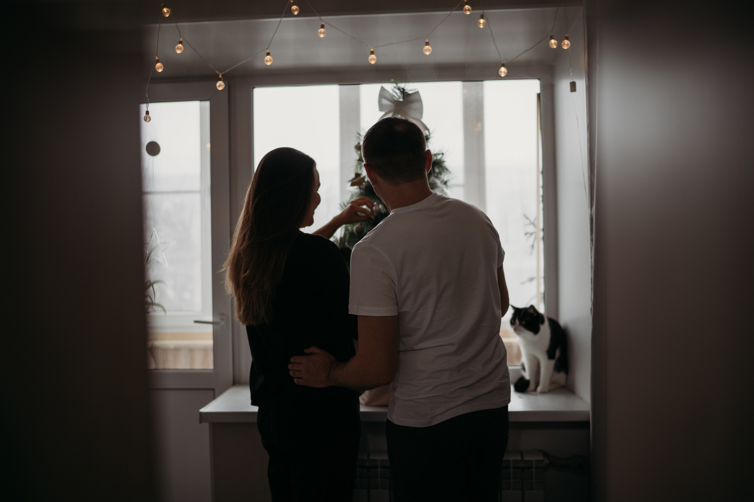 Вероника и Антон в приближении Нового года и самого важного события. Искренний фотограф