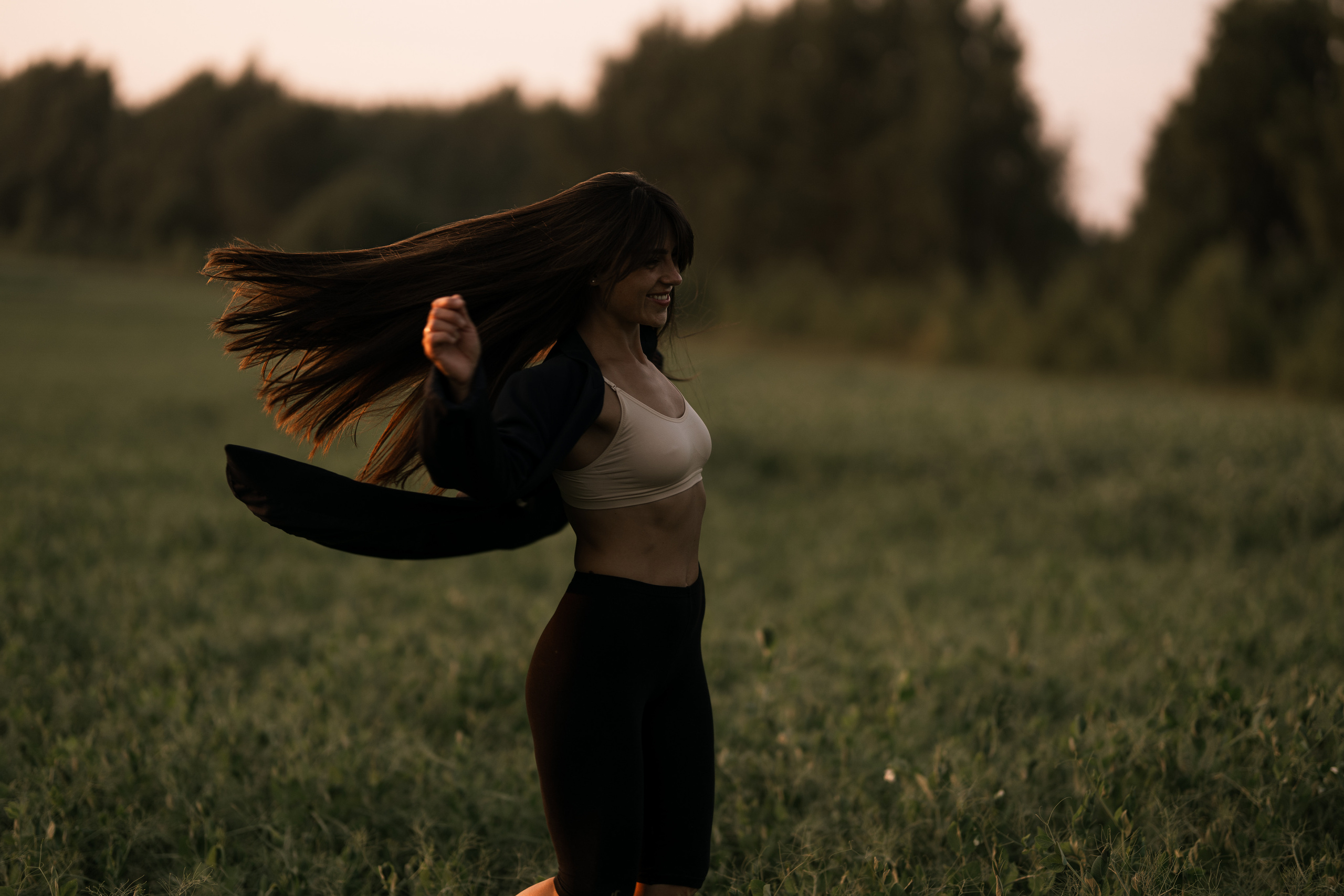 Жаркий июньский вечер. Искренний фотограф