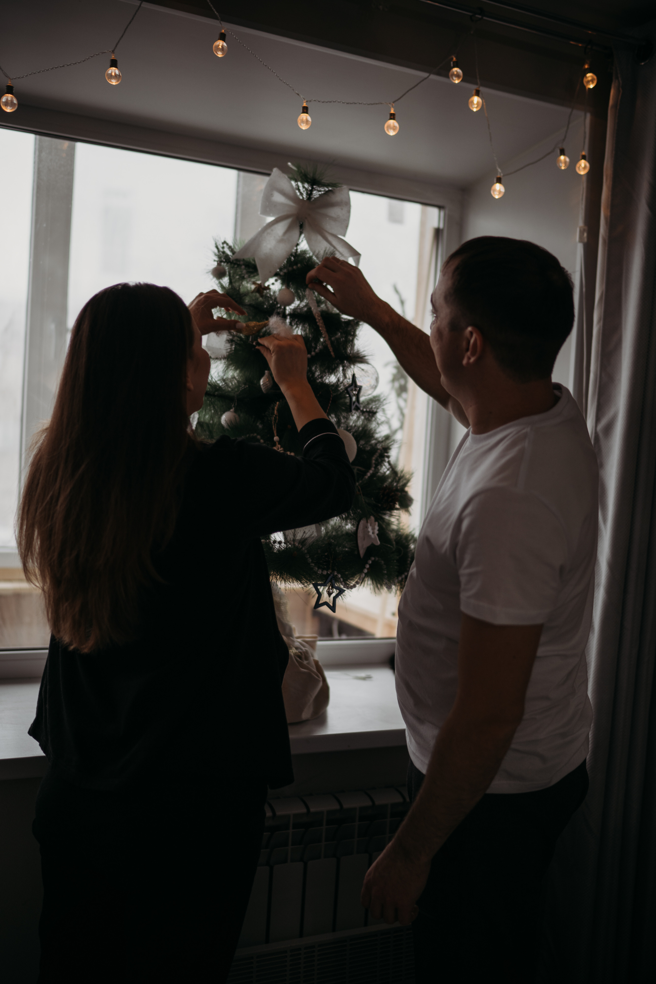 Вероника и Антон в приближении Нового года и самого важного события. Искренний фотограф