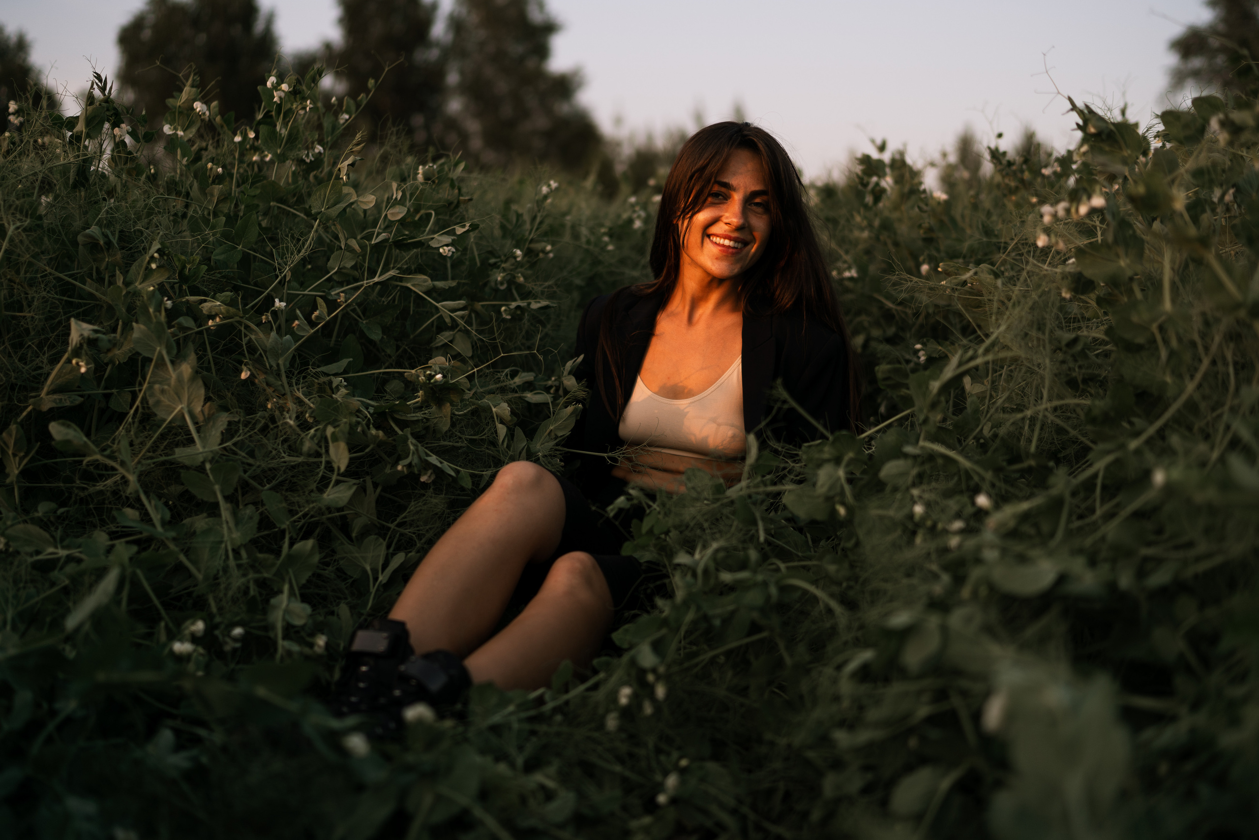 Жаркий июньский вечер. Искренний фотограф