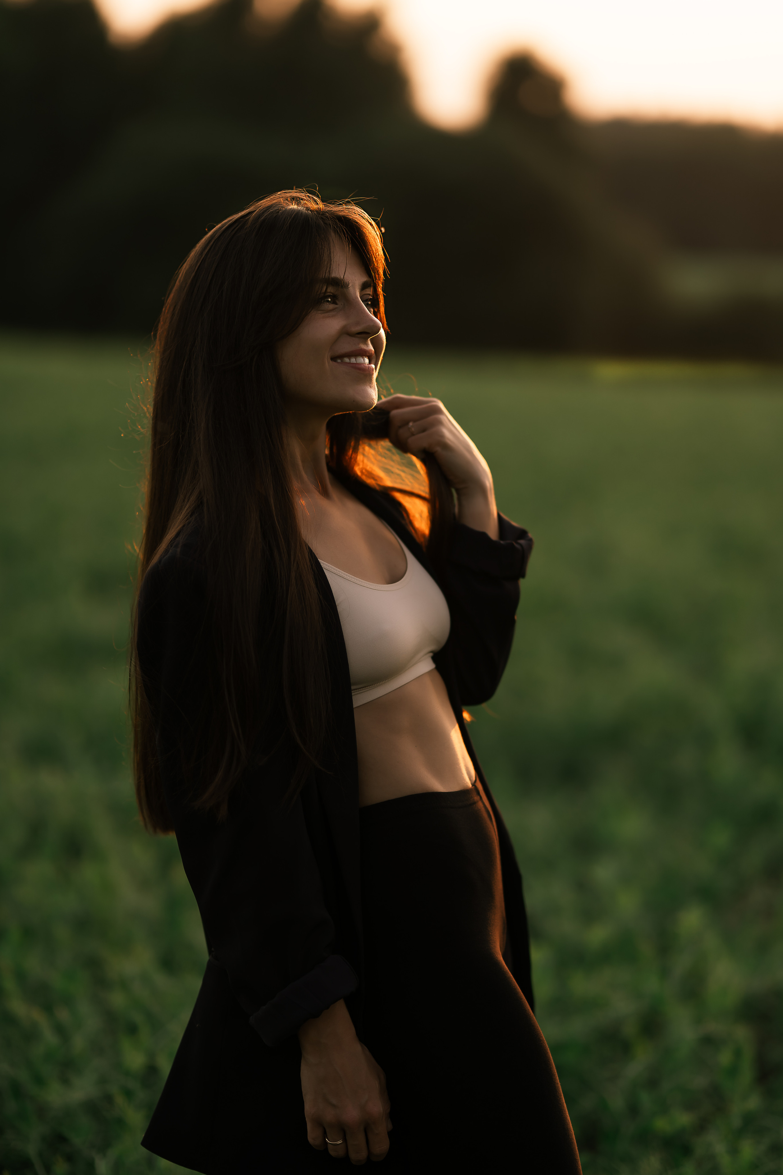 Жаркий июньский вечер. Искренний фотограф