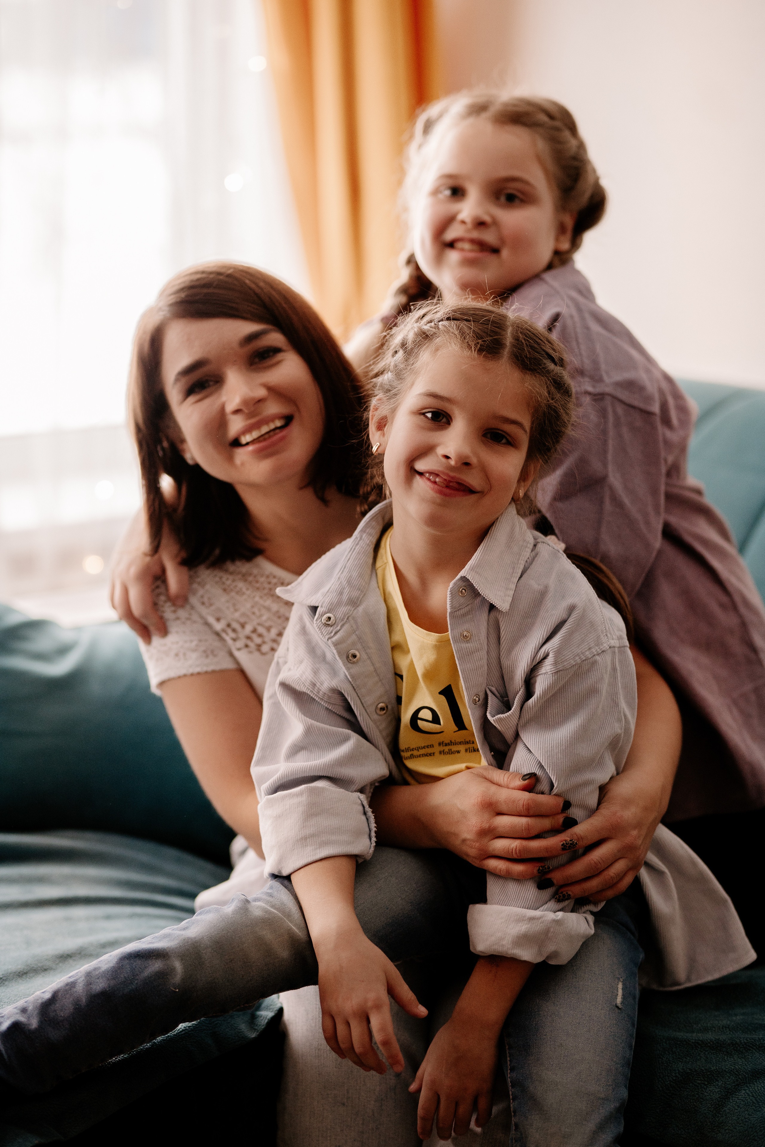 Семейная фотоистория Тани, Вики&Алисы. Искренний фотограф