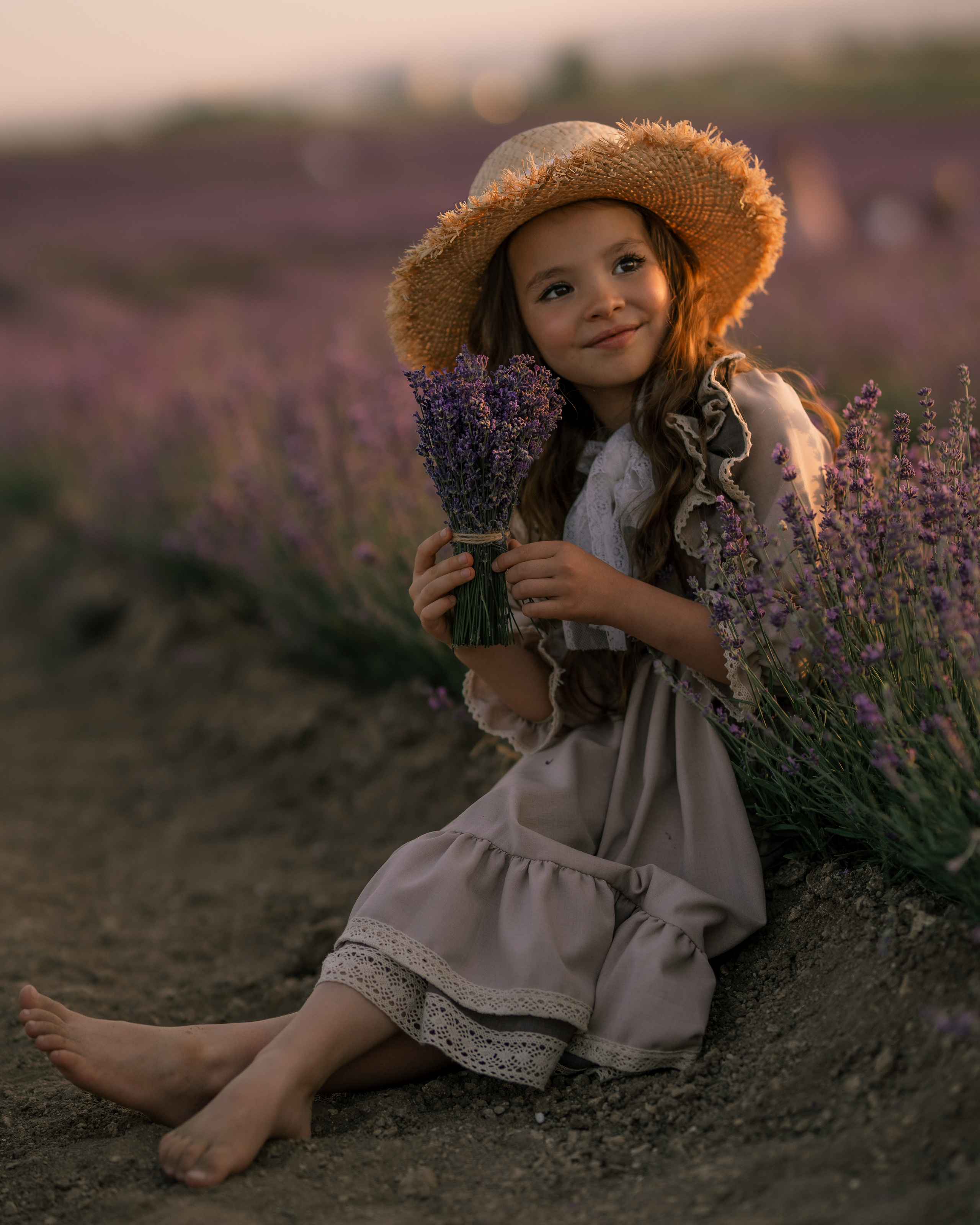 В лавандовом поле п.Тургеневка. Искренний фотограф