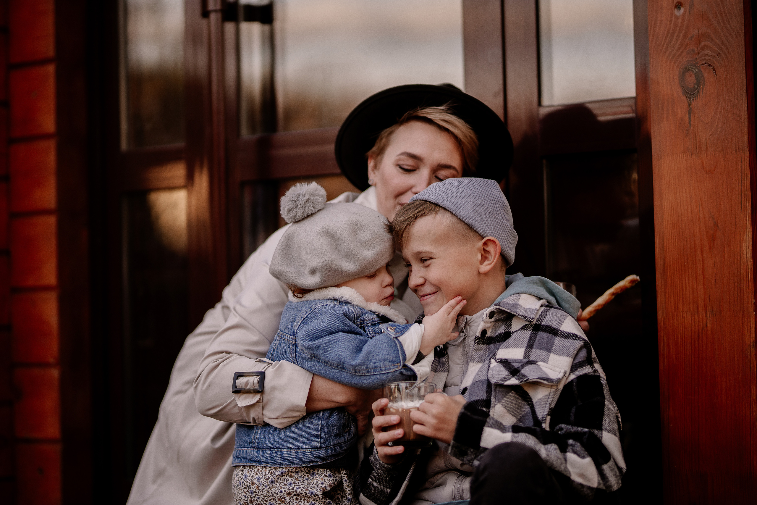 Семейные фотоистории — добрые, искренние…на долгую память. Искренний фотограф