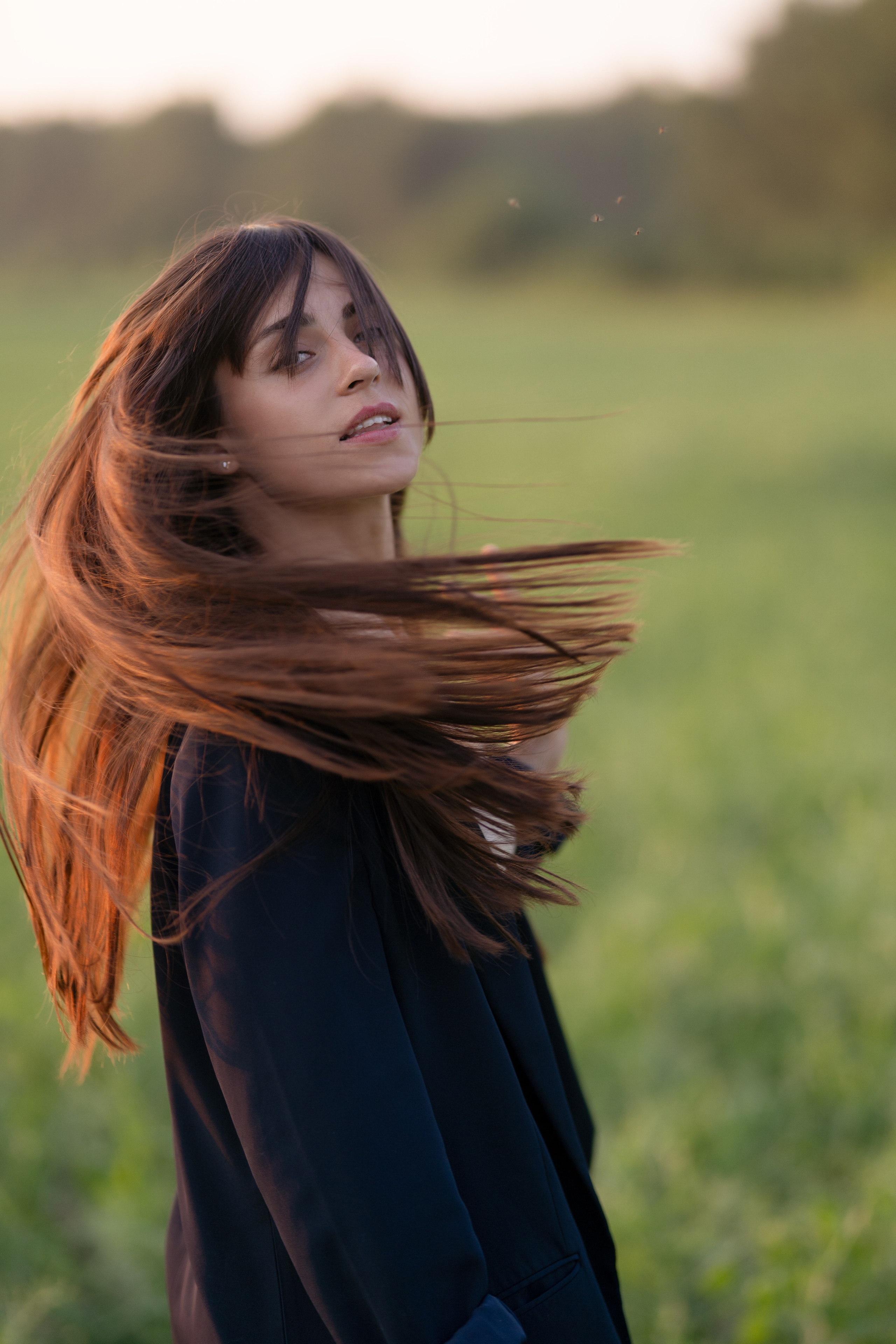Жаркий июньский вечер. Искренний фотограф