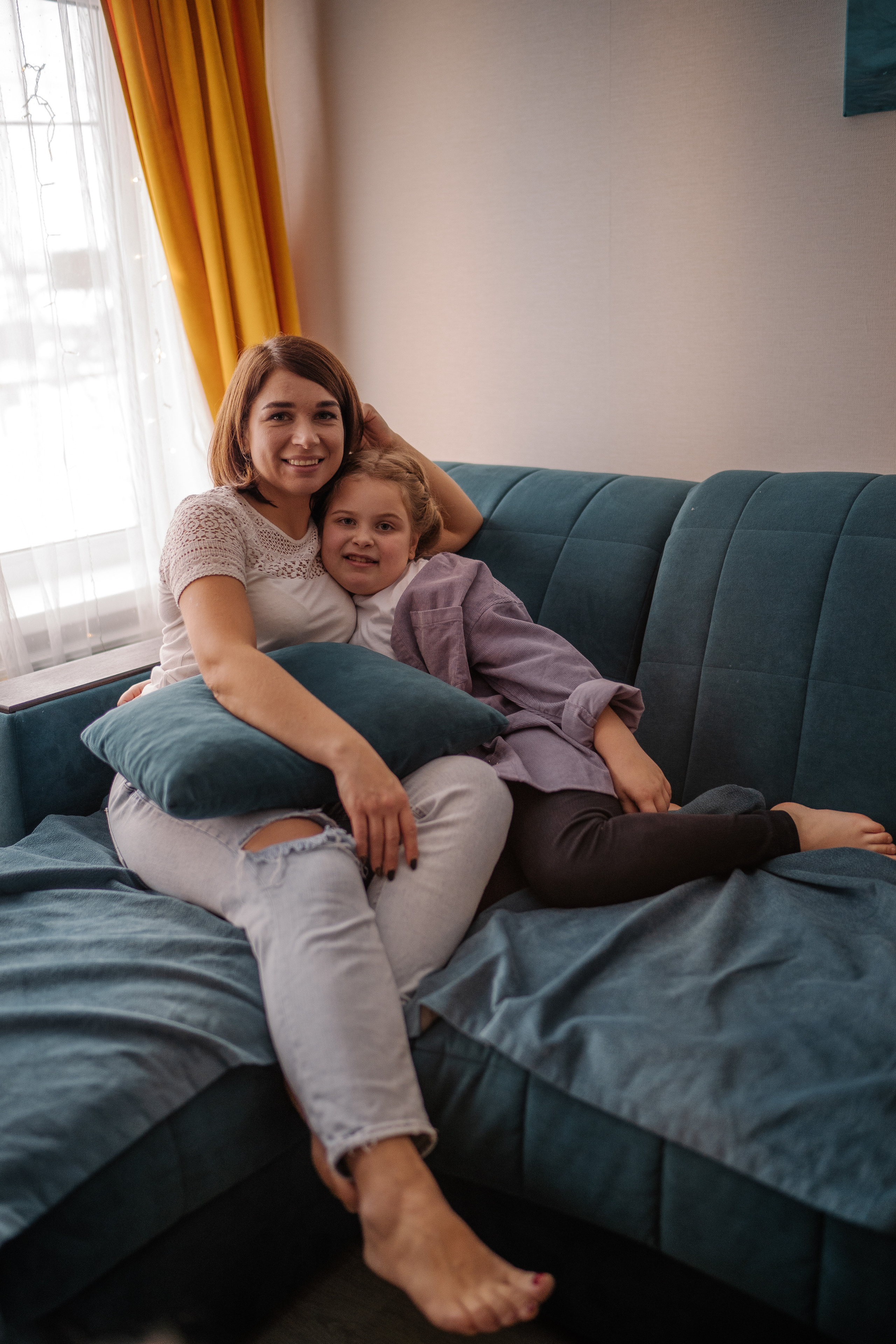 Таня, Вика и Алиса и кот Марс. Искренний фотограф