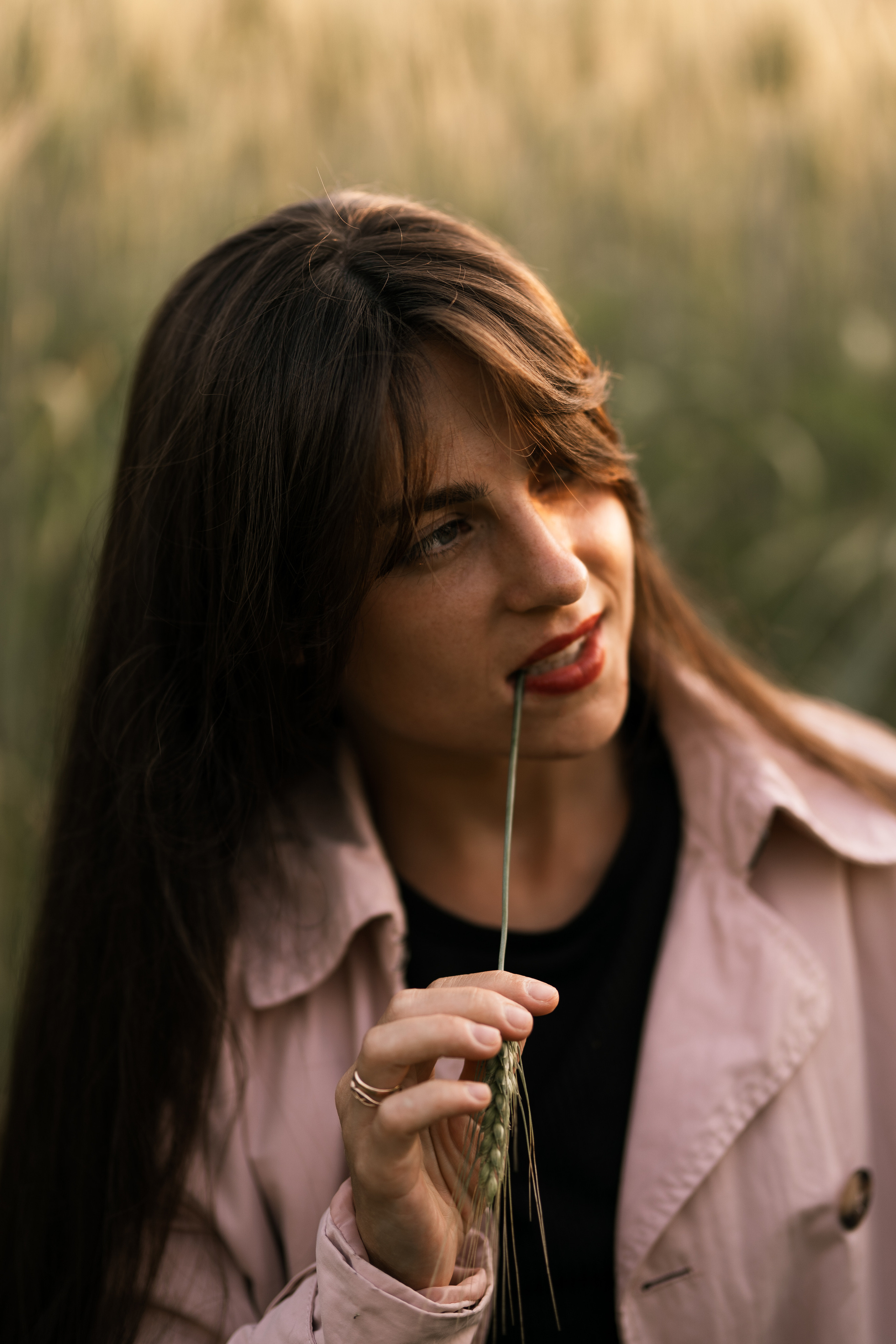 Жаркий июньский вечер. Искренний фотограф