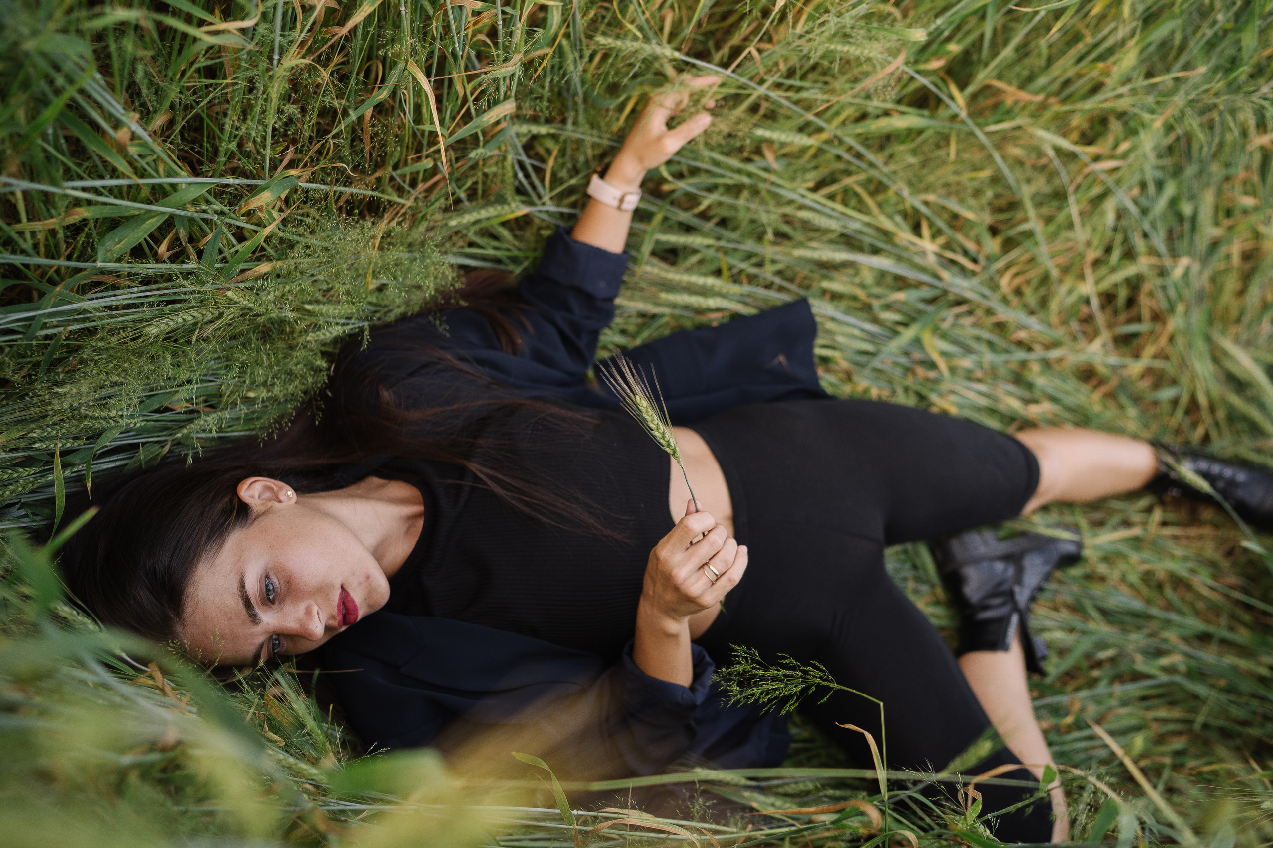 Жаркий июньский вечер. Искренний фотограф