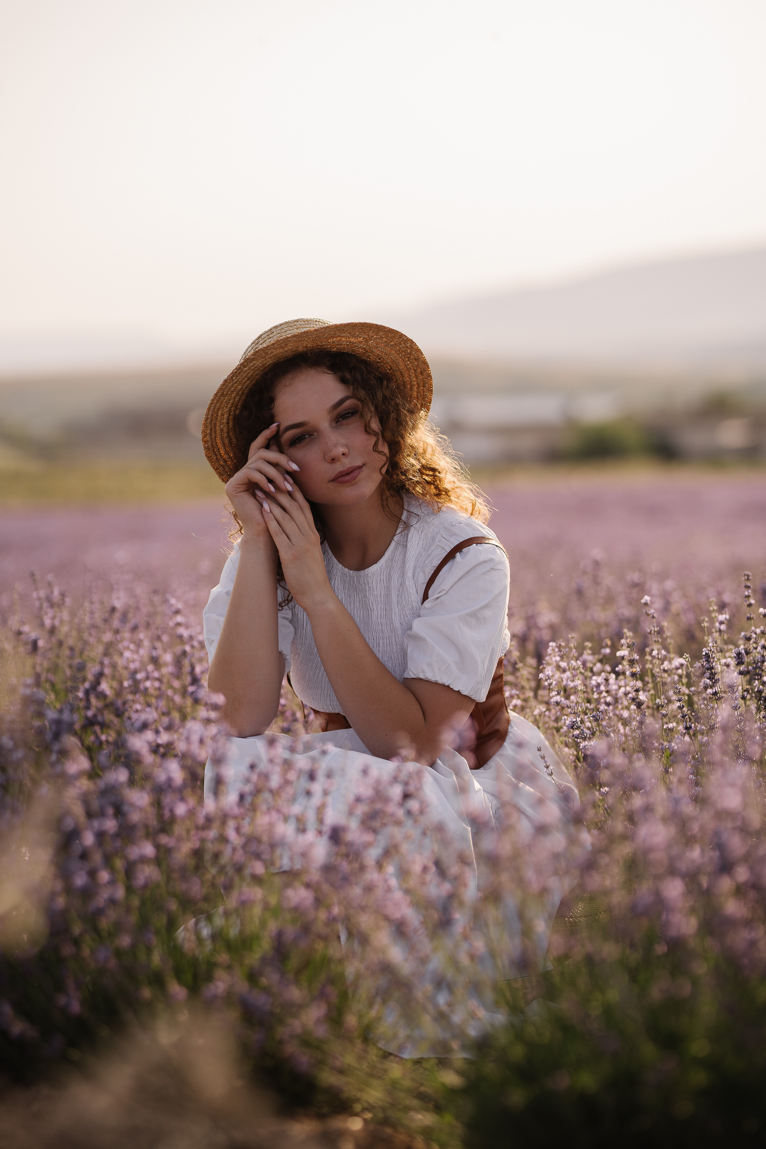 Девушка в лаванде пос. Тургеневка Крым (модель Ксения Лен). Искренний фотограф