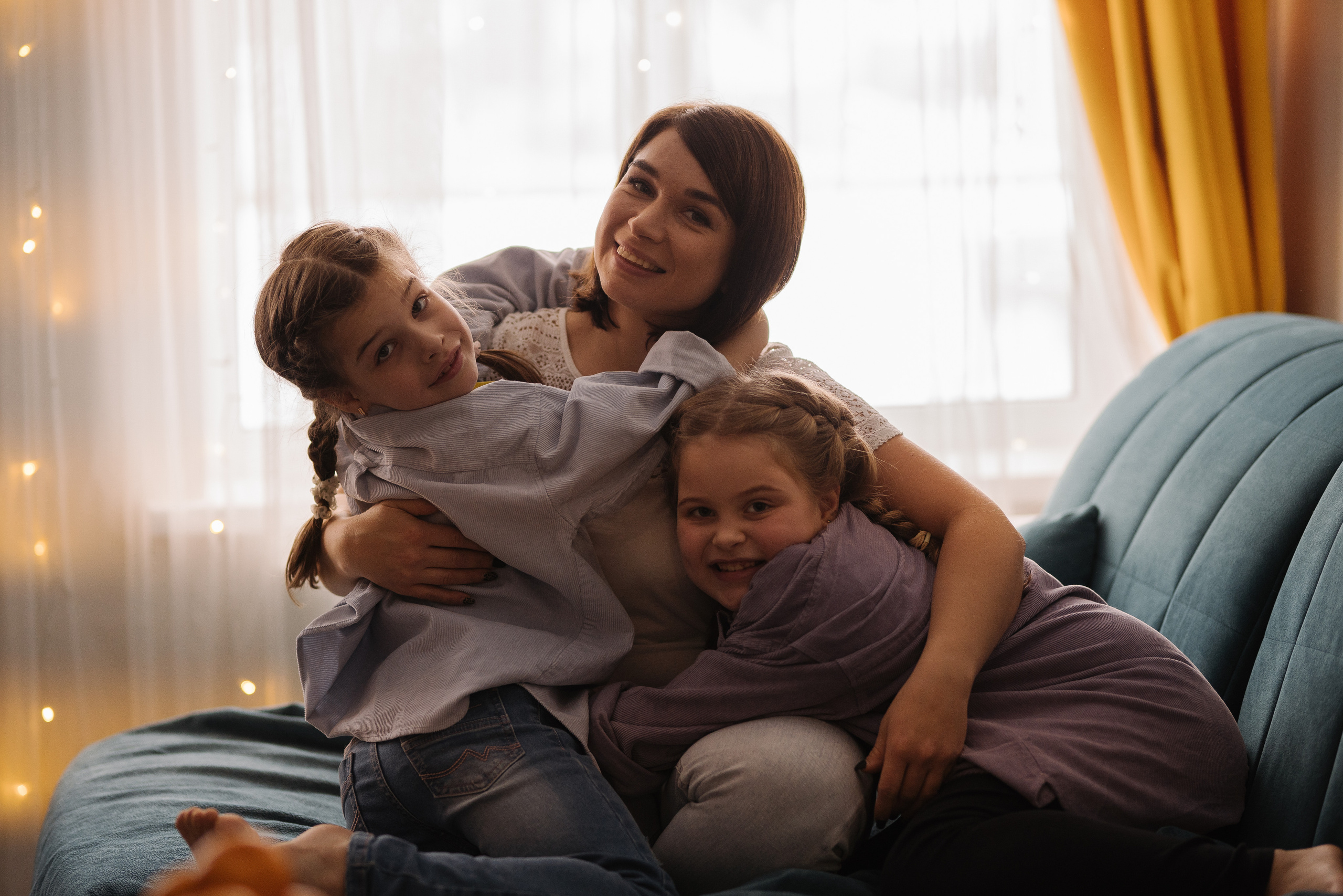 Семейная фотоистория Тани, Вики&Алисы. Искренний фотограф