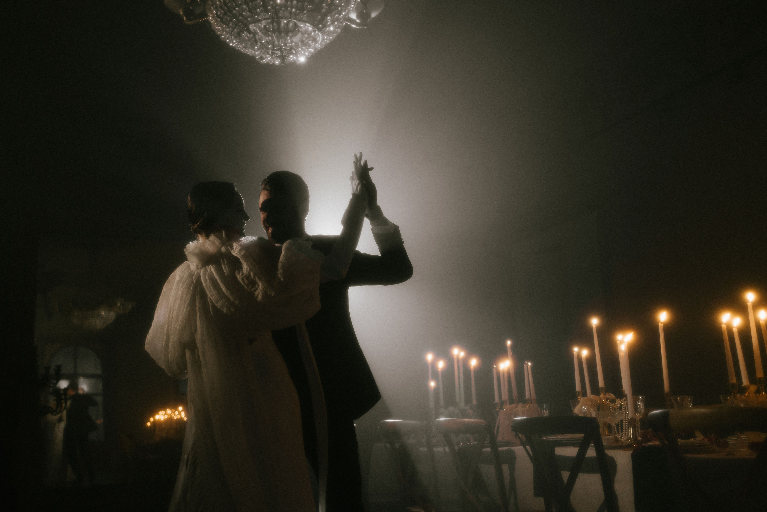 При свечах…. Свадебный фотограф в Москве