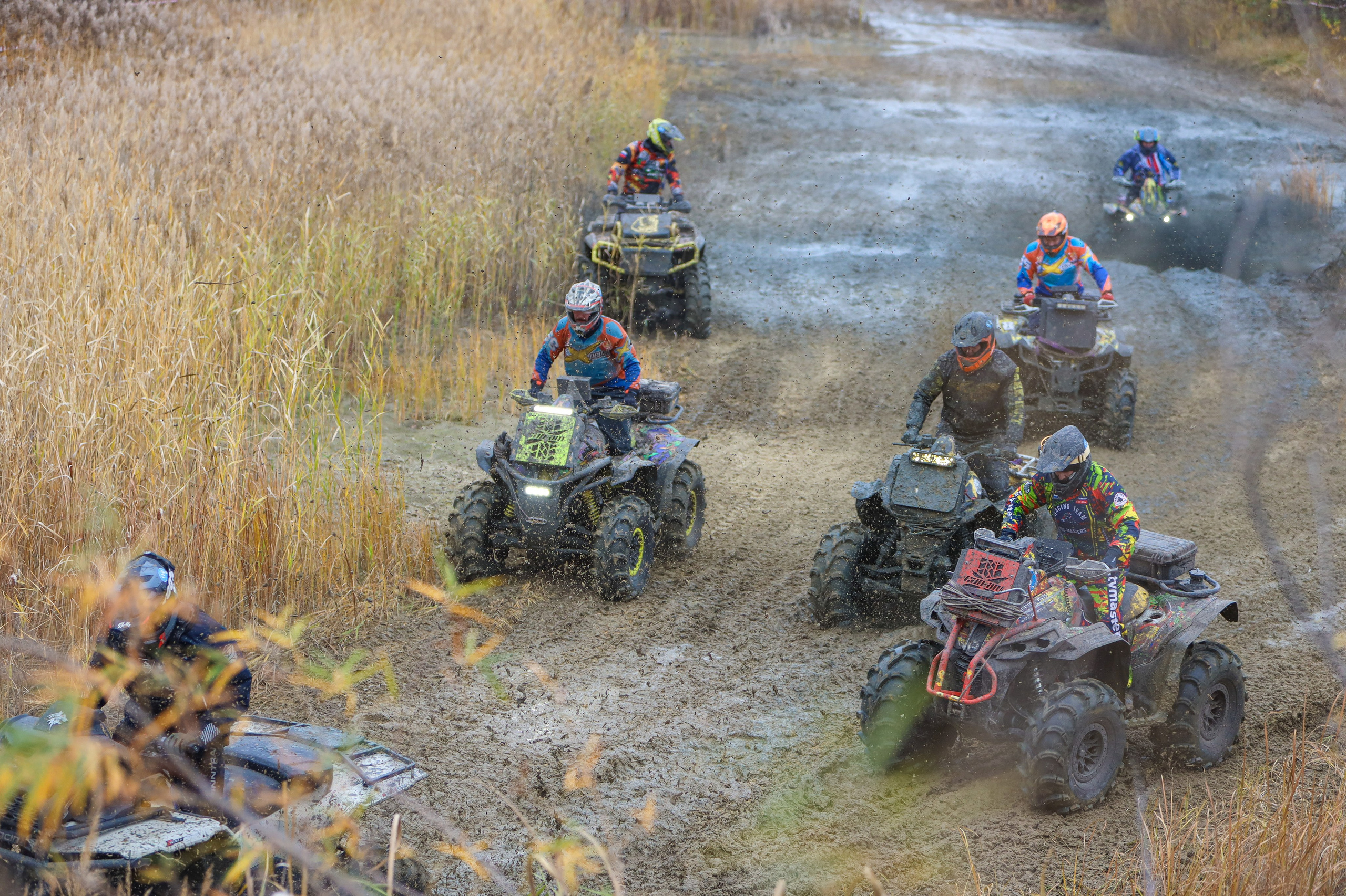 Гонки на квадроциклах Грязевое кольцо. Спортивный фотограф в Самаре