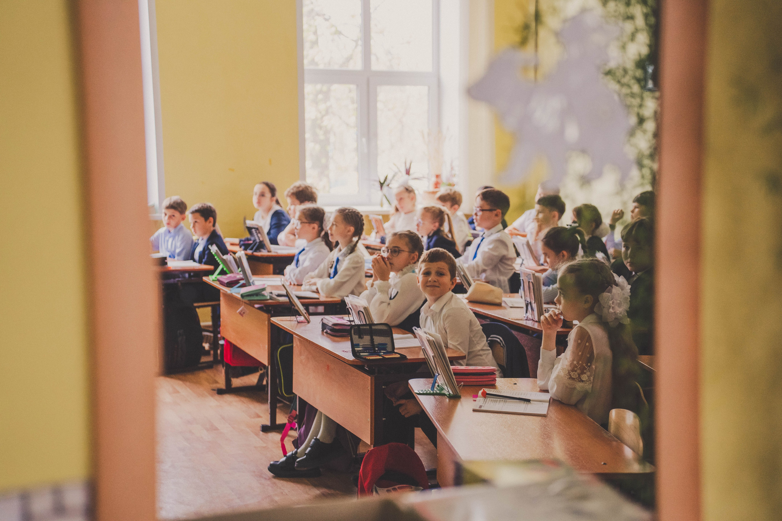 Классбук Гимназия 32 Иваново. Ирина Коновалова школьный фотограф. Выпускные альбомы Ярославль