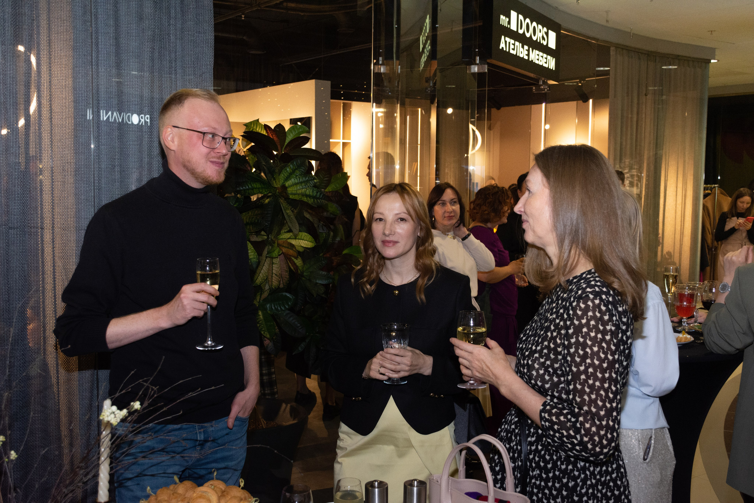 Хэллоуин Mr Doors. Фотограф Максим Буряк