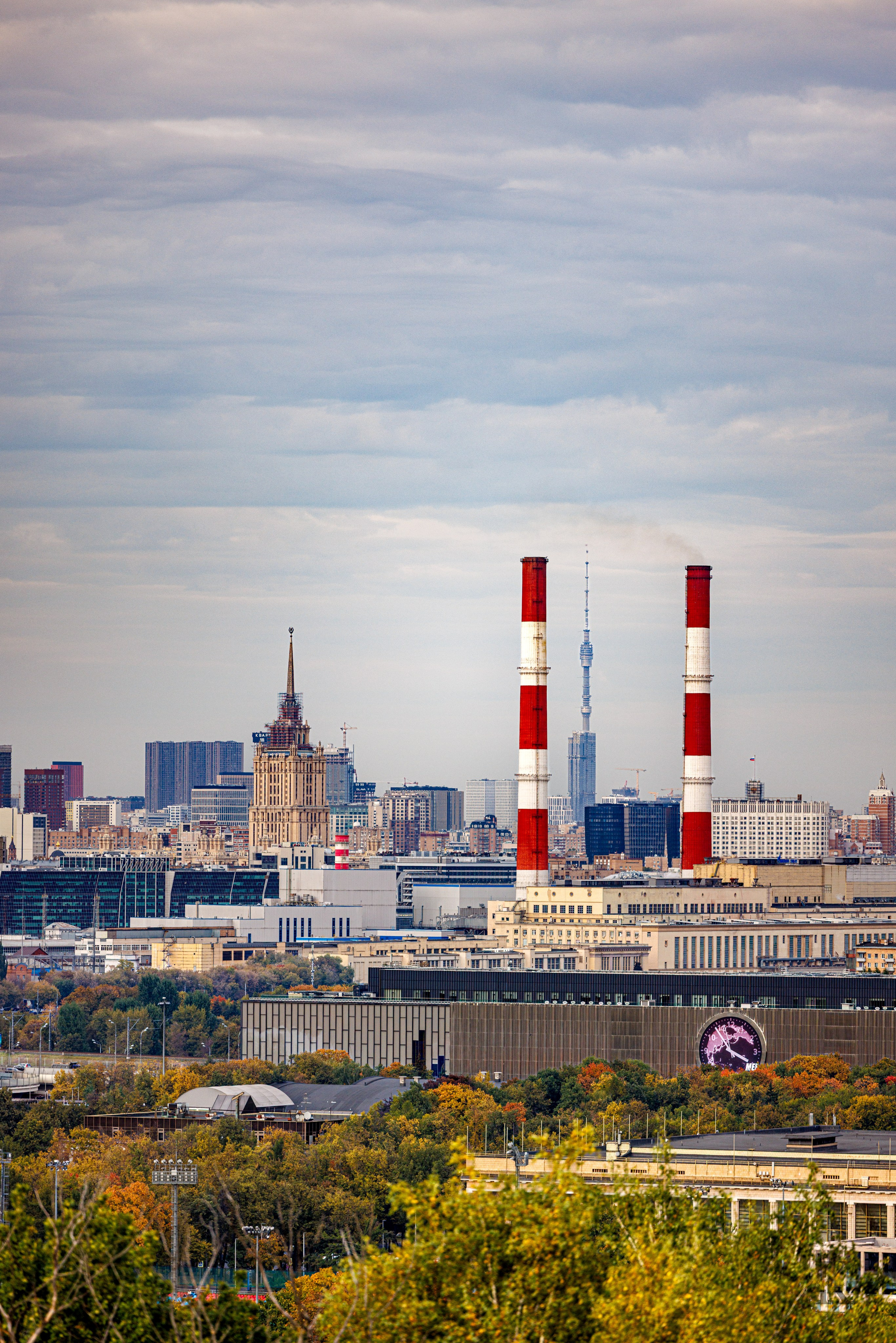 Воробьевы горы. МГУ. Осень 2025. Фотографирую жизнь! Московский фотограф волонтер