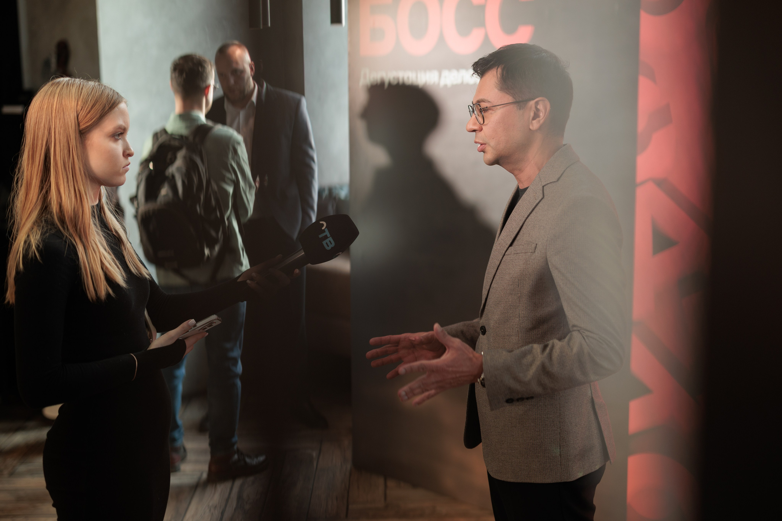 Альфа Босс — дегустация деловых идей. Контент для бизнеса в Екатеринбурге Полдень Медиа