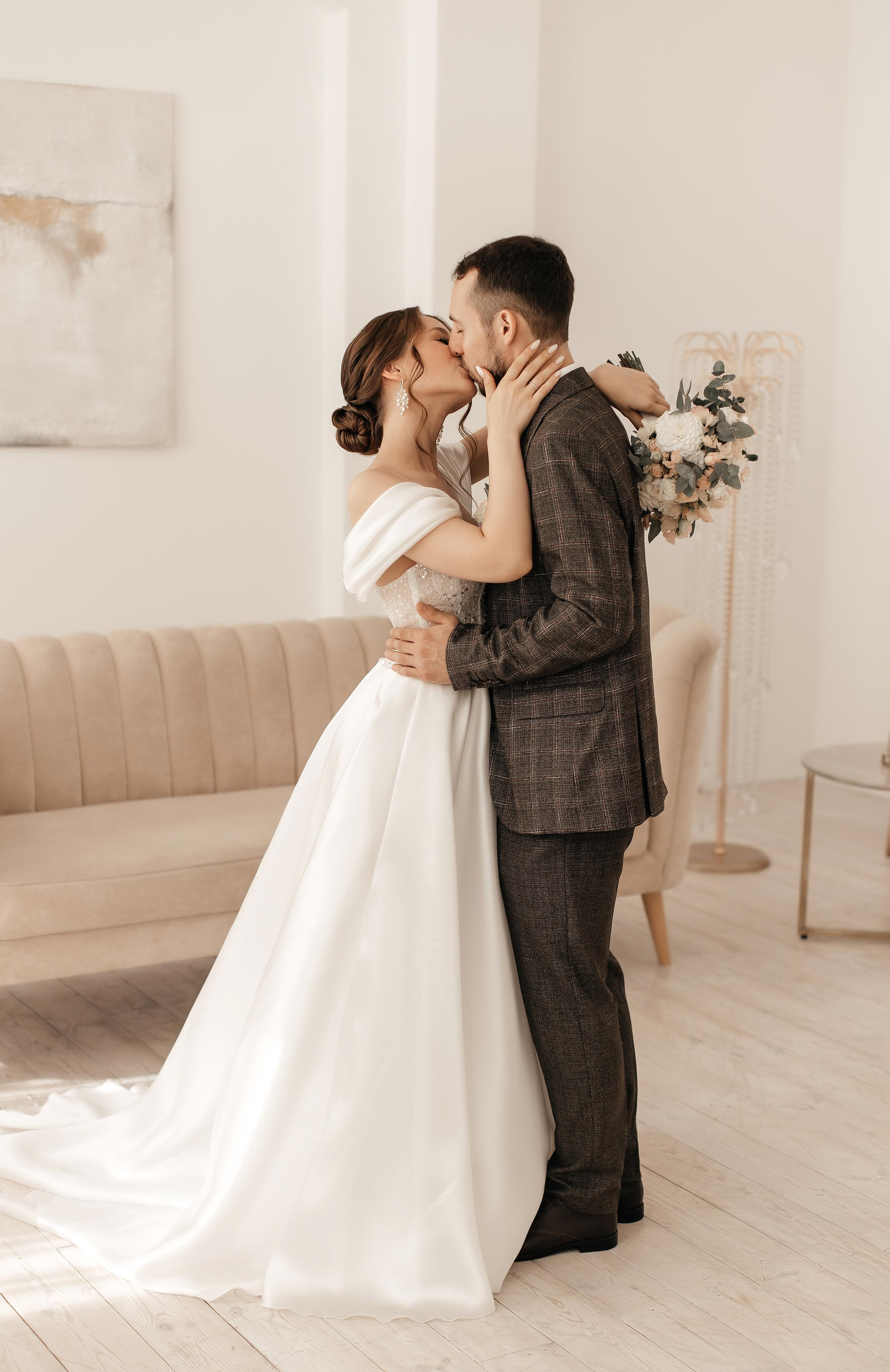 Кристина & Николай | 17.09.22. Свадебный и семейный фотограф в Омске Евгения Хакимова