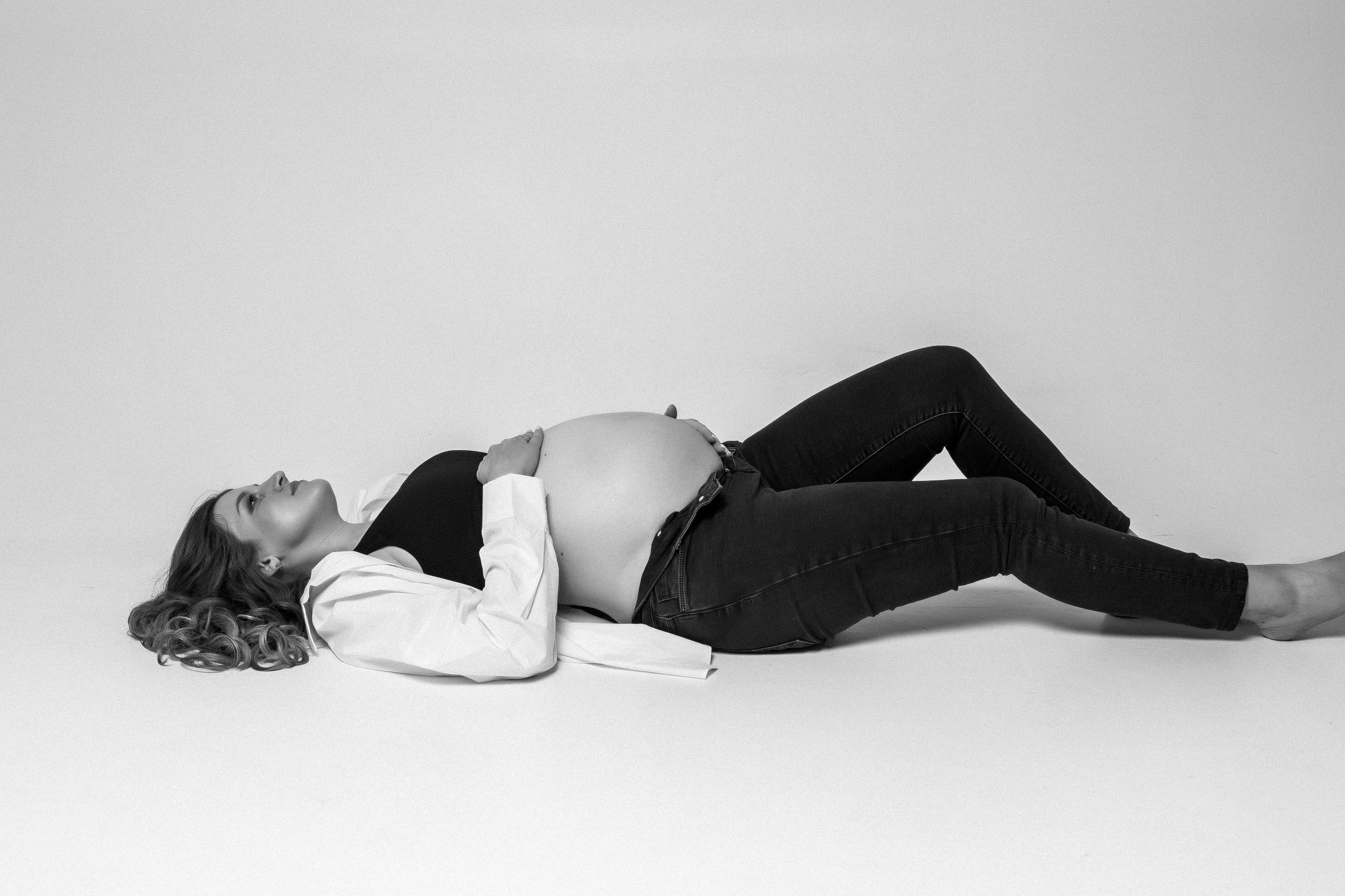 В ожидании чуда. Свадебный и семейный фотограф в Омске Евгения Хакимова