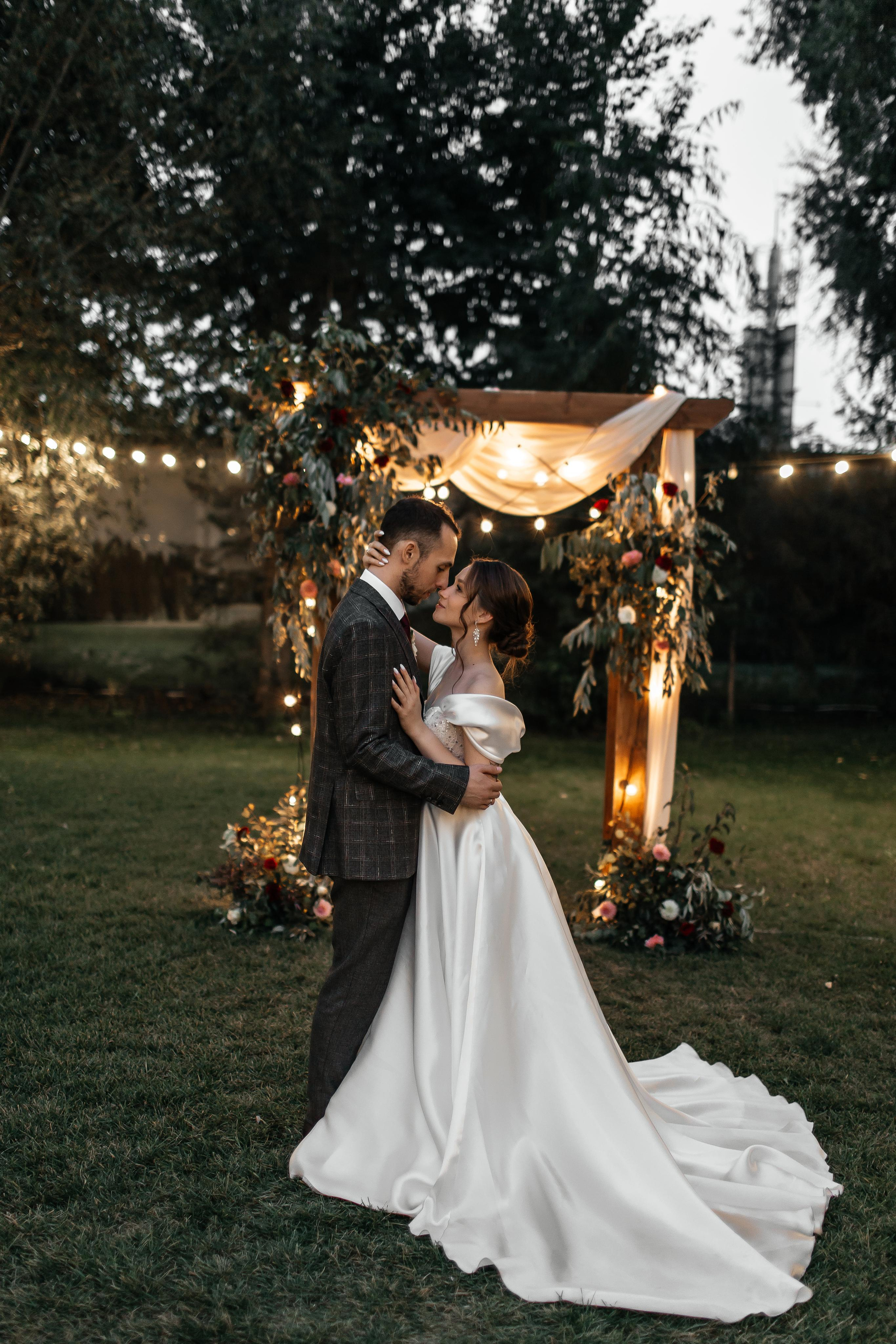 Кристина & Николай | 17.09.22. Свадебный и семейный фотограф в Омске Евгения Хакимова