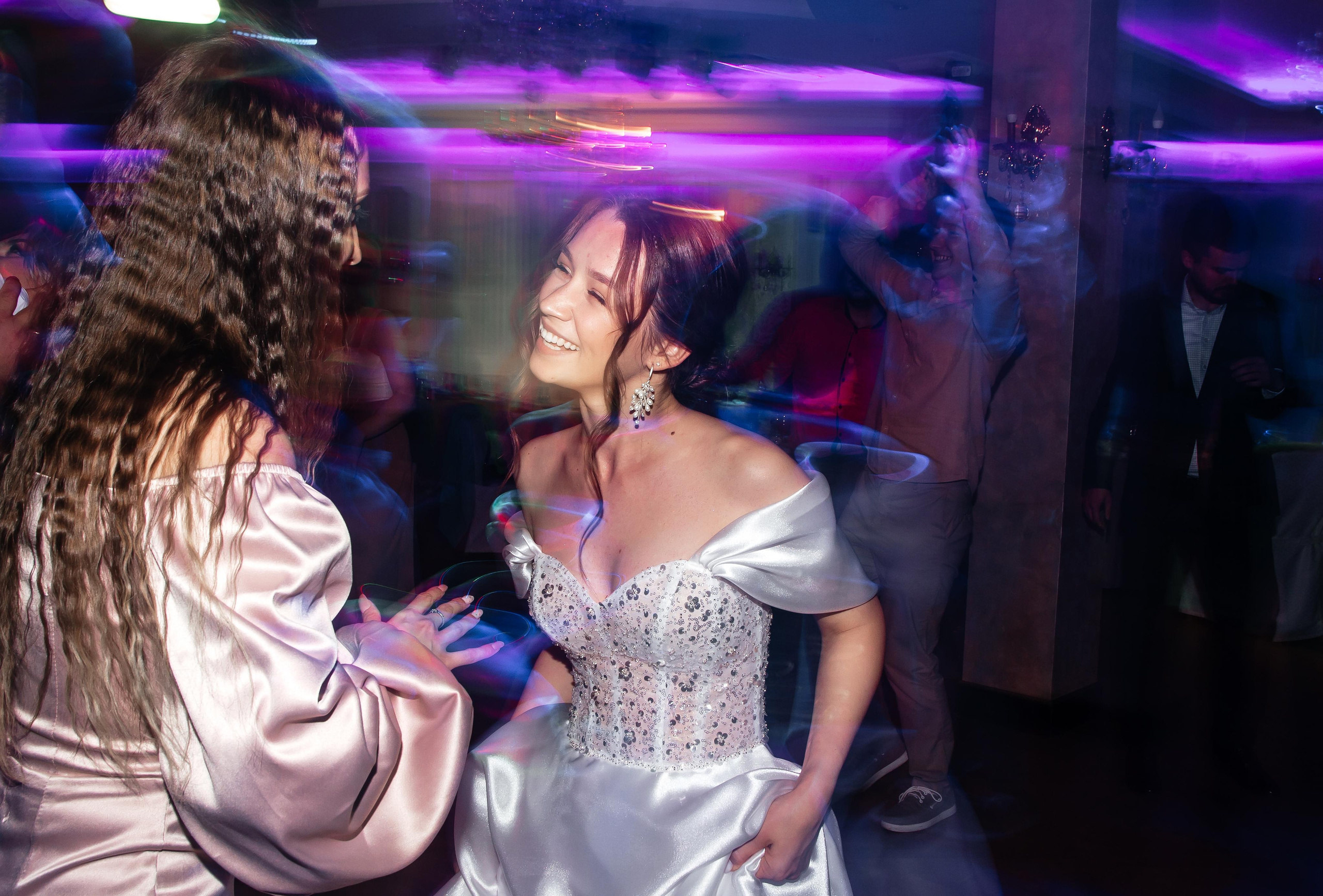 Кристина & Николай | 17.09.22. Свадебный и семейный фотограф в Омске Евгения Хакимова