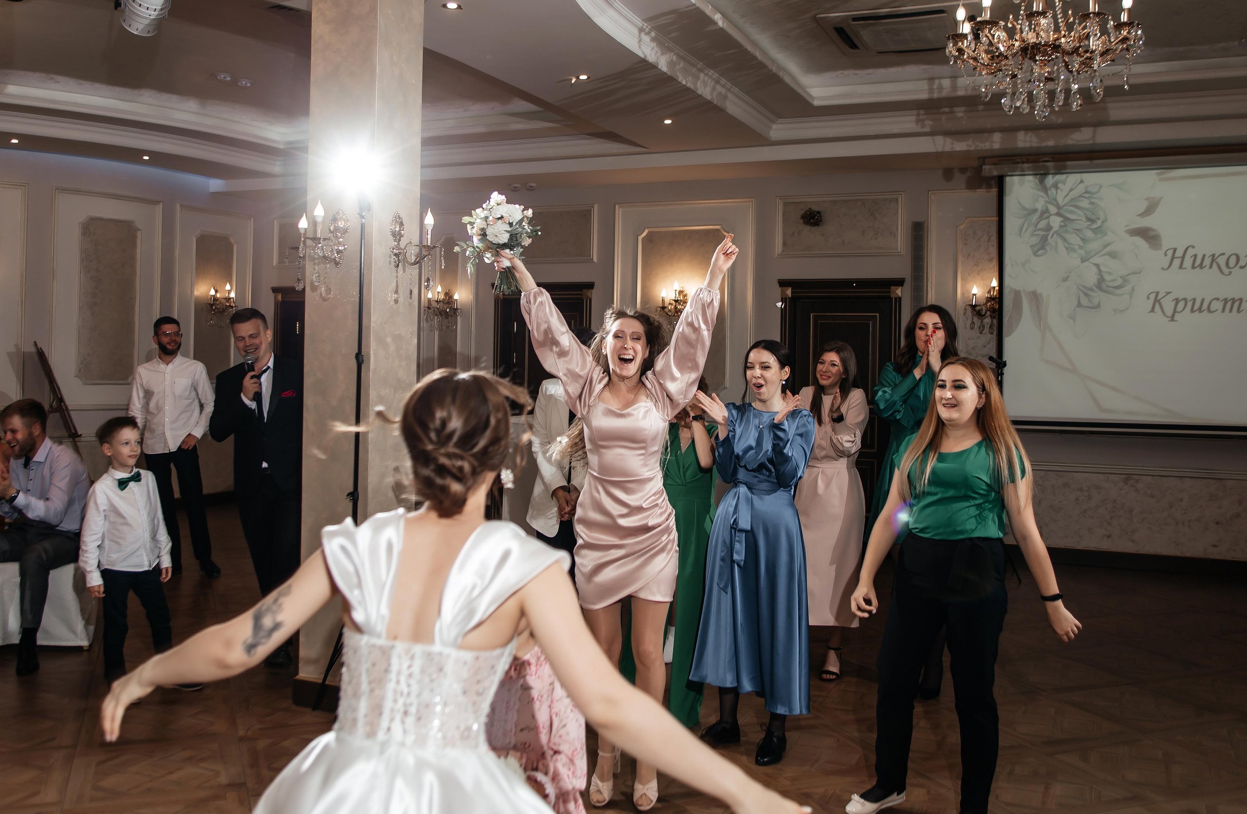 Кристина & Николай | 17.09.22. Свадебный и семейный фотограф в Омске Евгения Хакимова