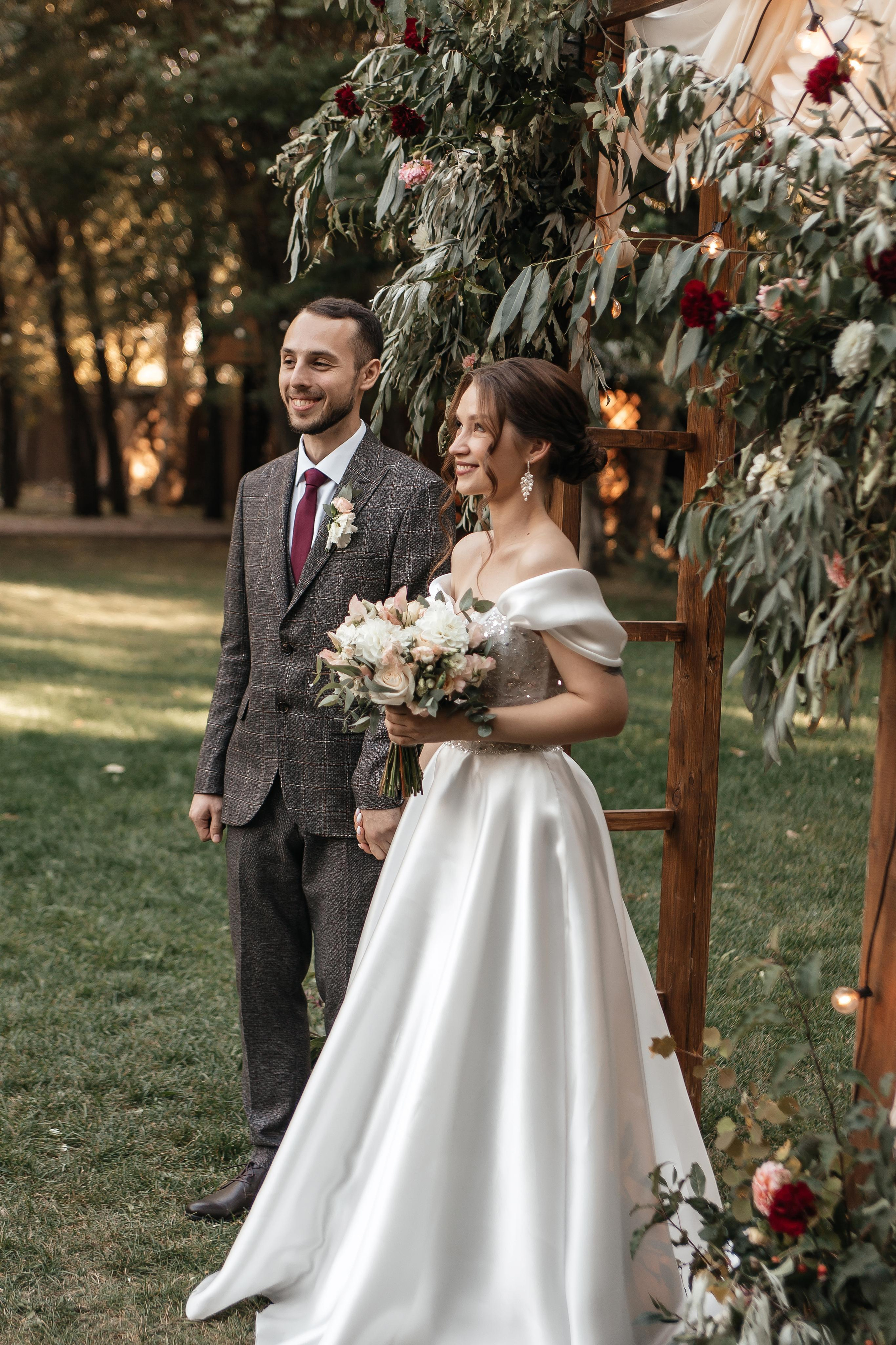 Кристина & Николай | 17.09.22. Свадебный и семейный фотограф в Омске Евгения Хакимова