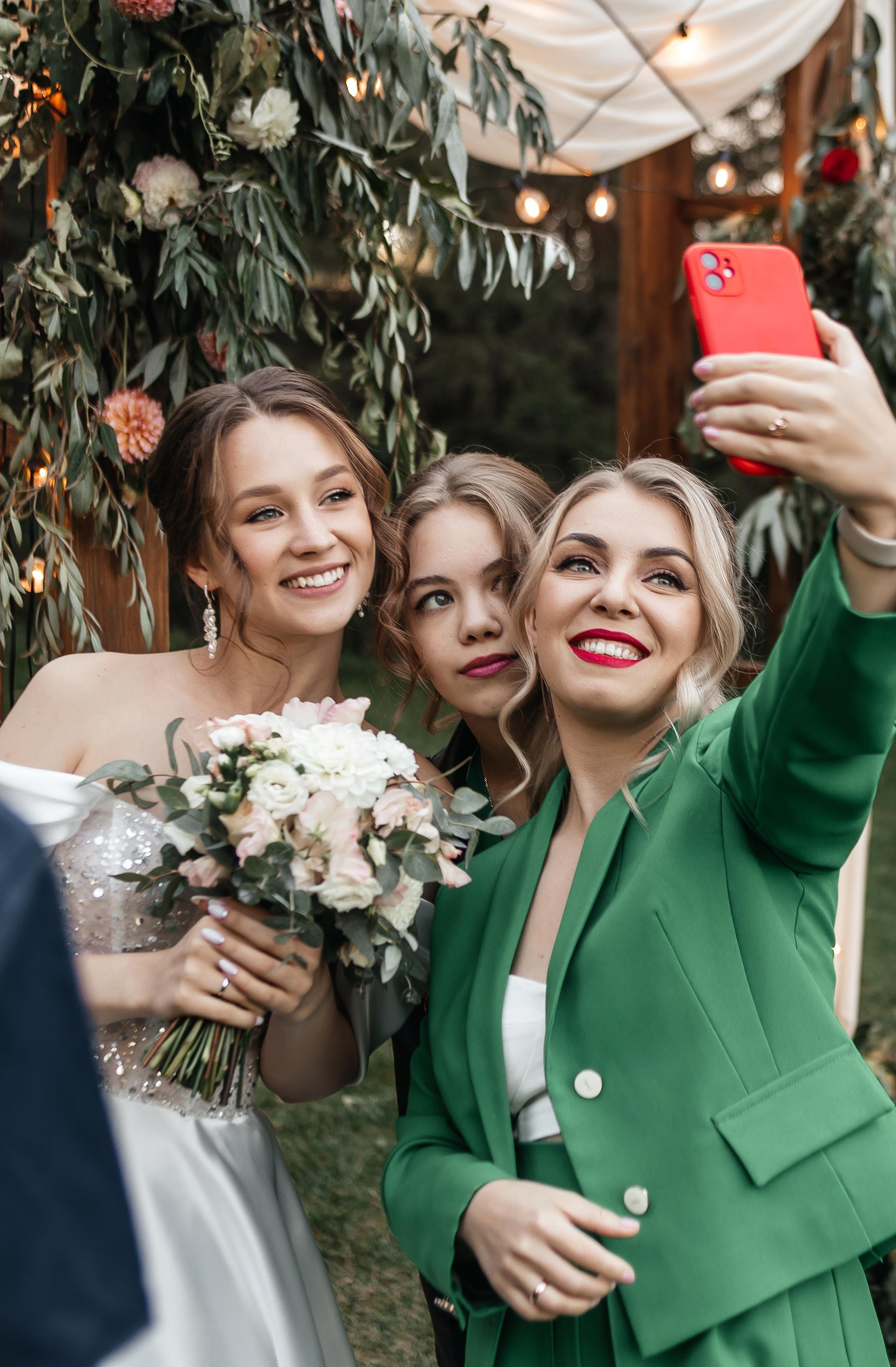 Кристина & Николай | 17.09.22. Свадебный и семейный фотограф в Омске Евгения Хакимова