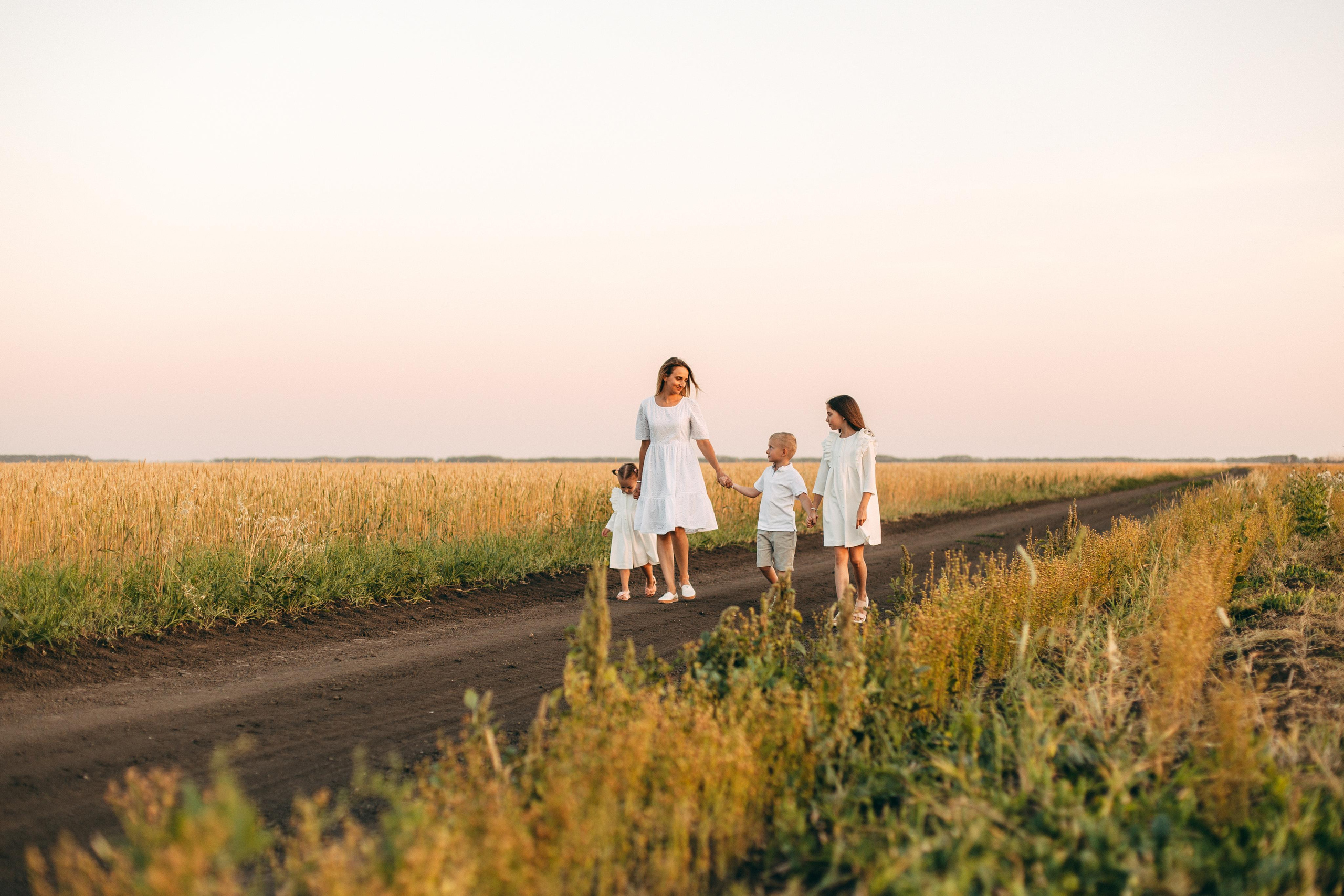 Семейные истории. Свадебный и семейный фотограф в Омске Евгения Хакимова