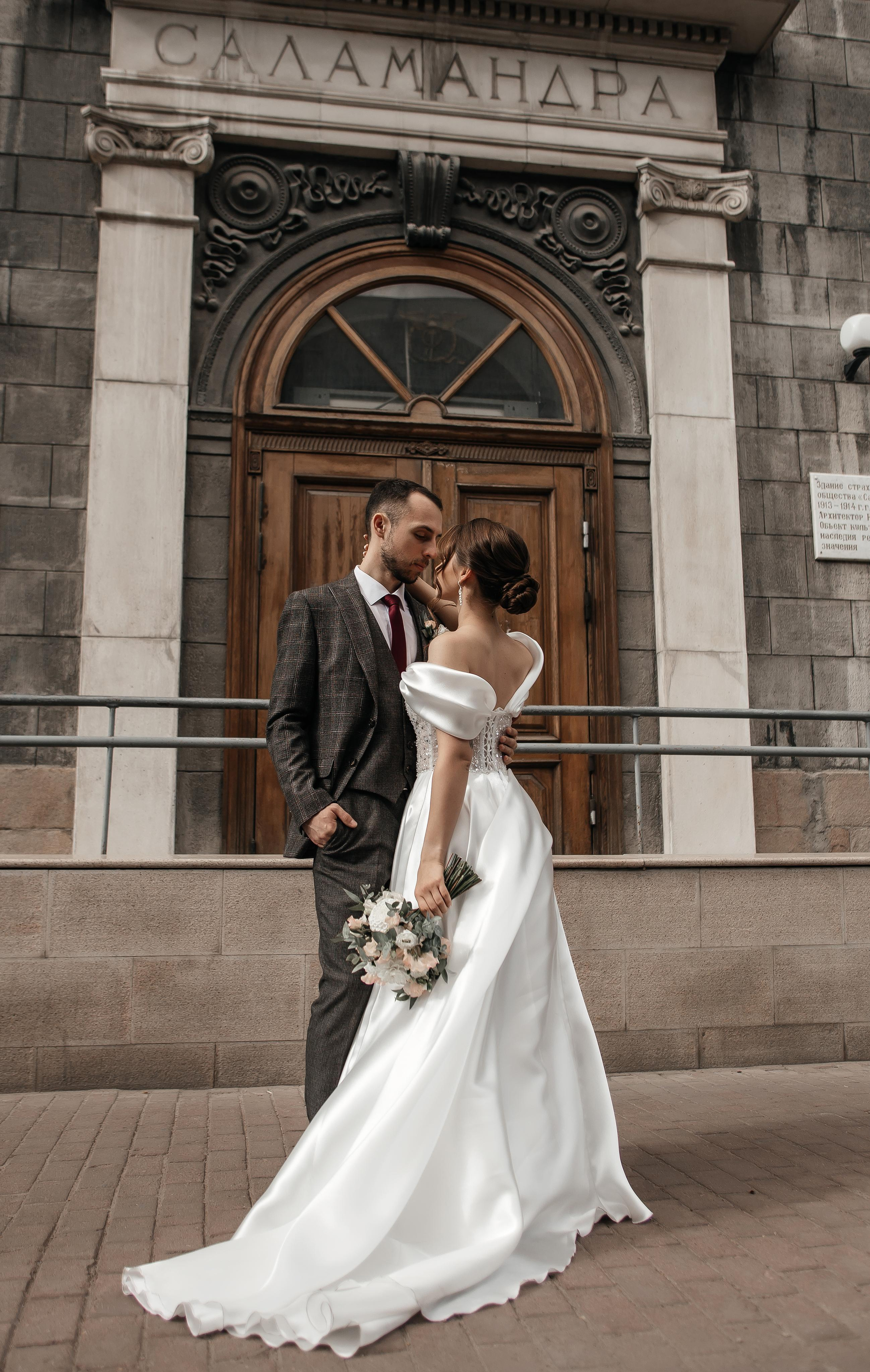 Кристина & Николай | 17.09.22. Свадебный и семейный фотограф в Омске Евгения Хакимова