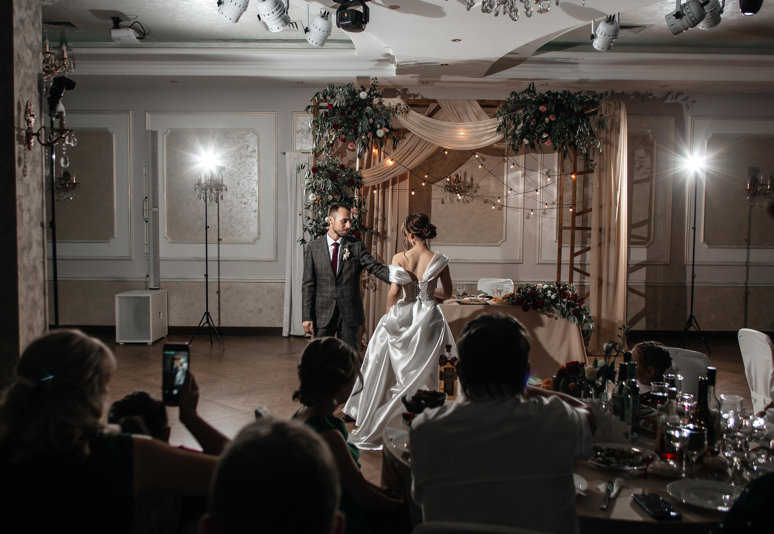 Кристина & Николай | 17.09.22. Свадебный и семейный фотограф в Омске Евгения Хакимова