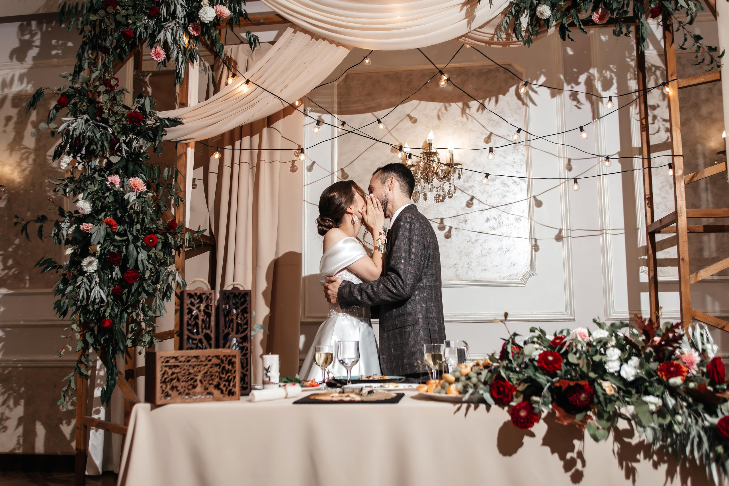 Кристина & Николай | 17.09.22. Свадебный и семейный фотограф в Омске Евгения Хакимова