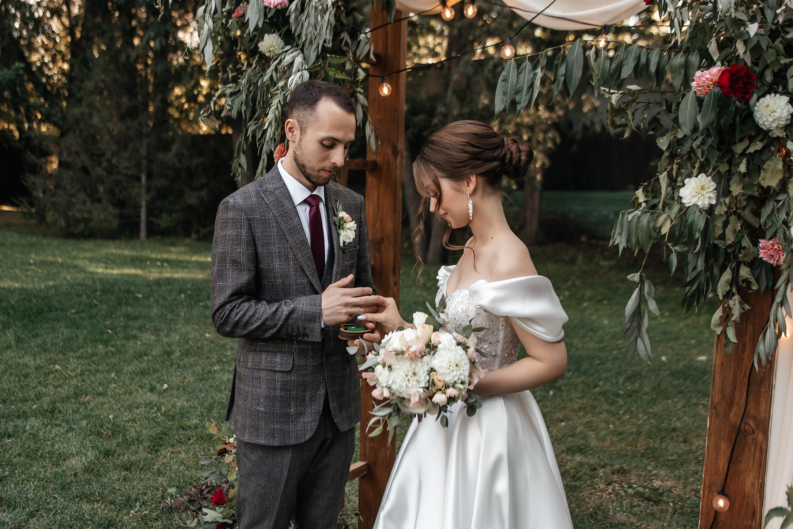 Кристина & Николай | 17.09.22. Свадебный и семейный фотограф в Омске Евгения Хакимова