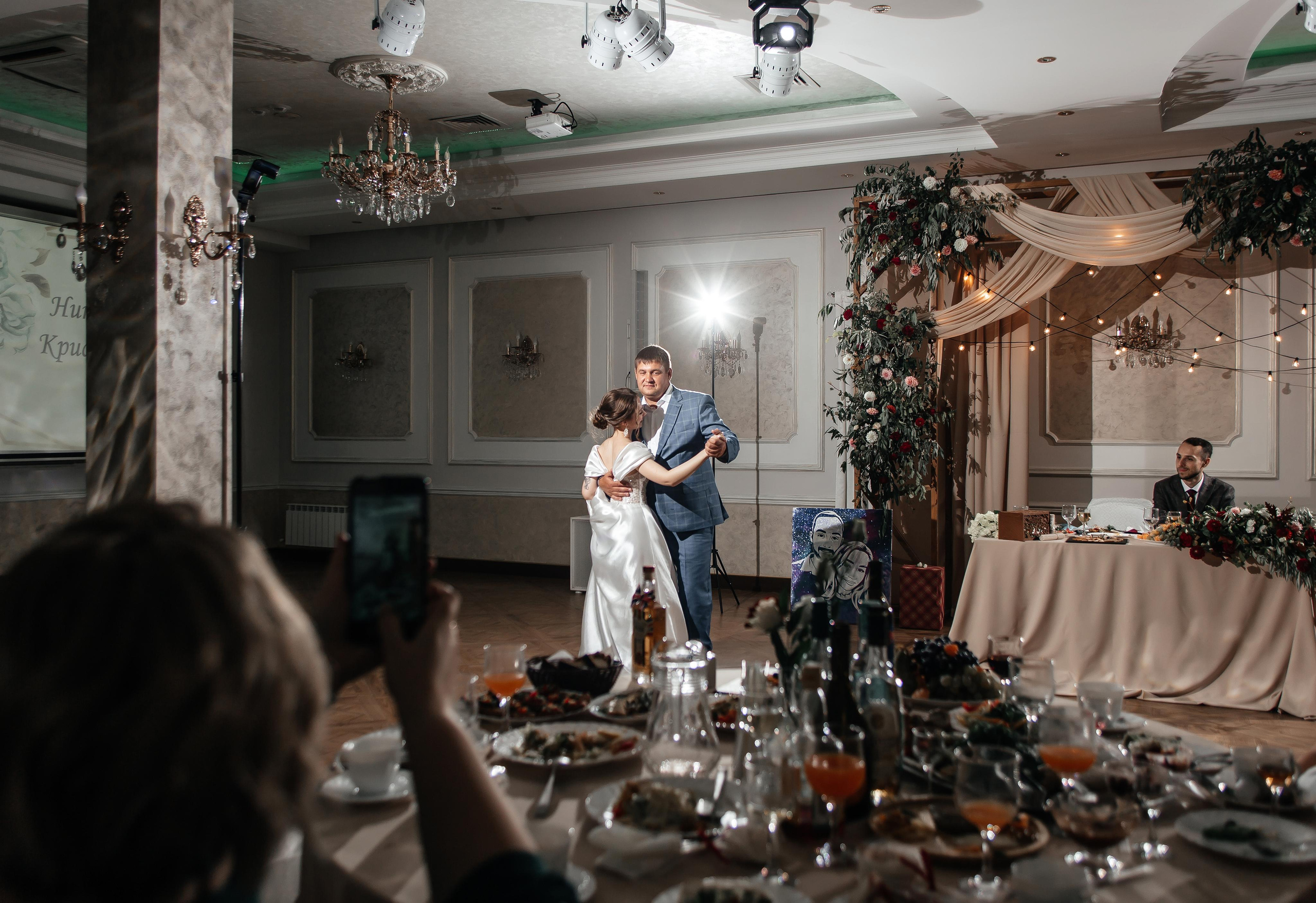 Кристина & Николай | 17.09.22. Свадебный и семейный фотограф в Омске Евгения Хакимова