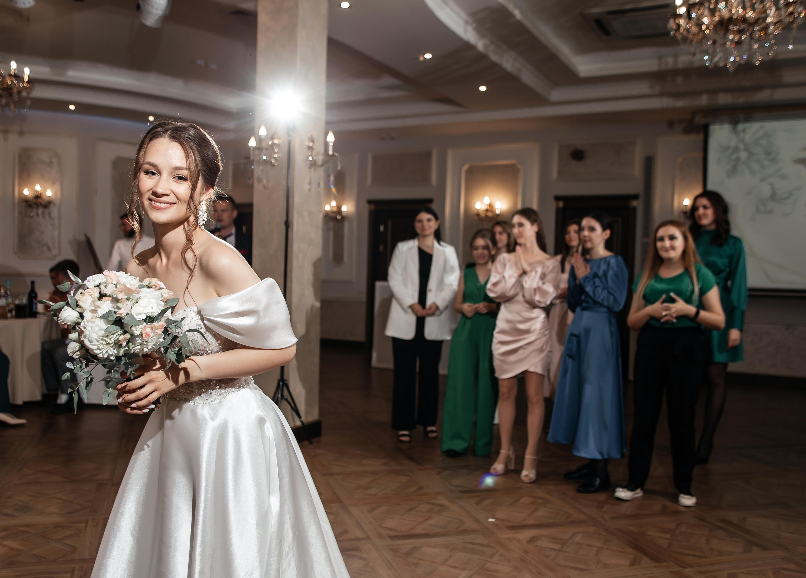 Кристина & Николай | 17.09.22. Свадебный и семейный фотограф в Омске Евгения Хакимова