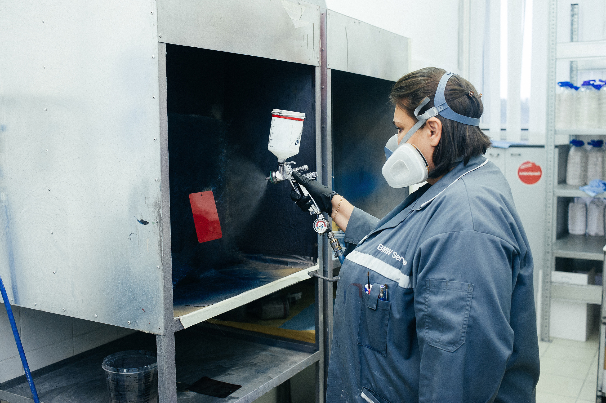 Работа кузовного цеха Musa Motors. Фотограф Сергей Бойко Москва