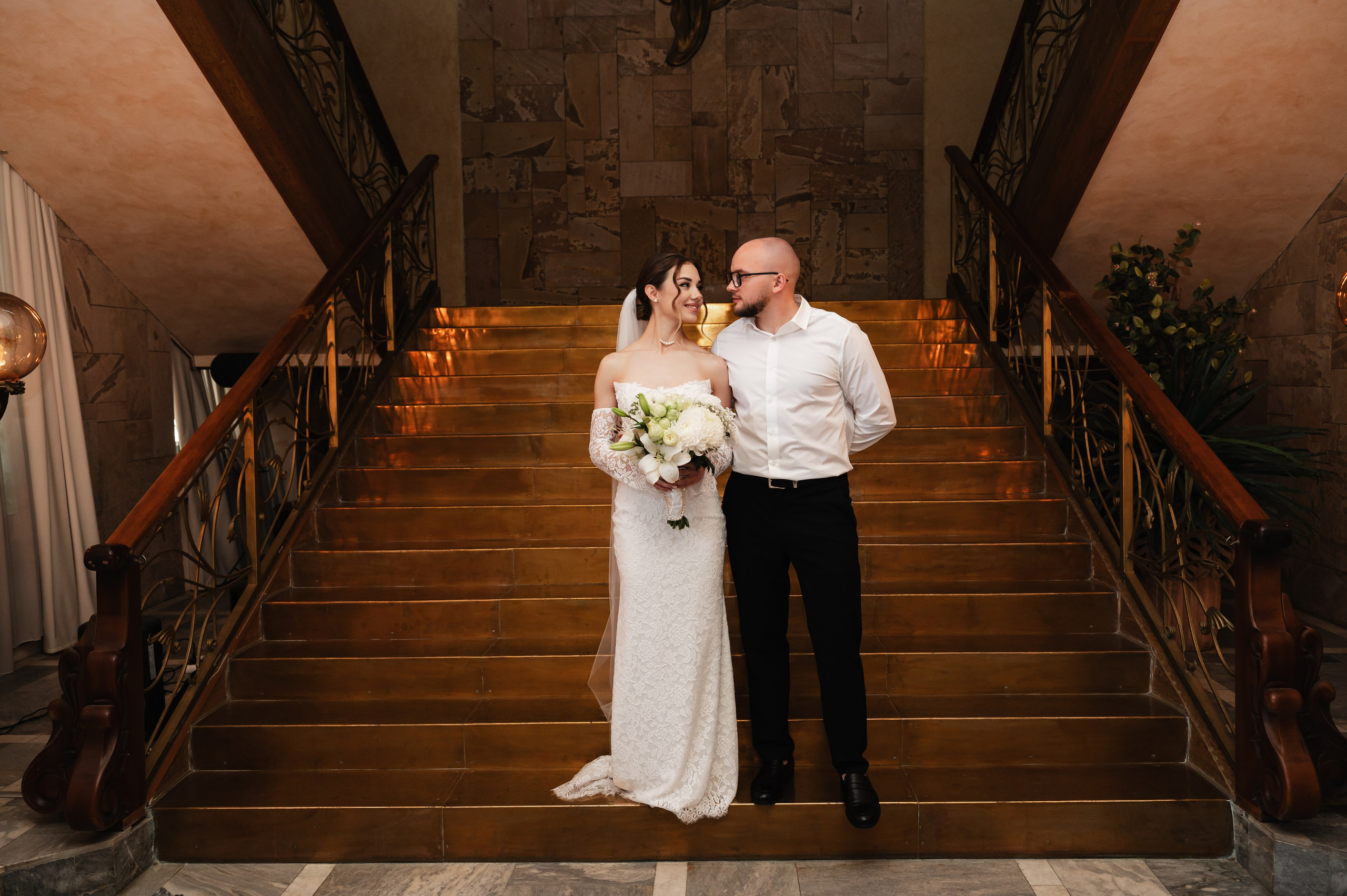 D&L ЗАГС + прогула. Фотограф Ярута Оксана / Ростов-на-Дону