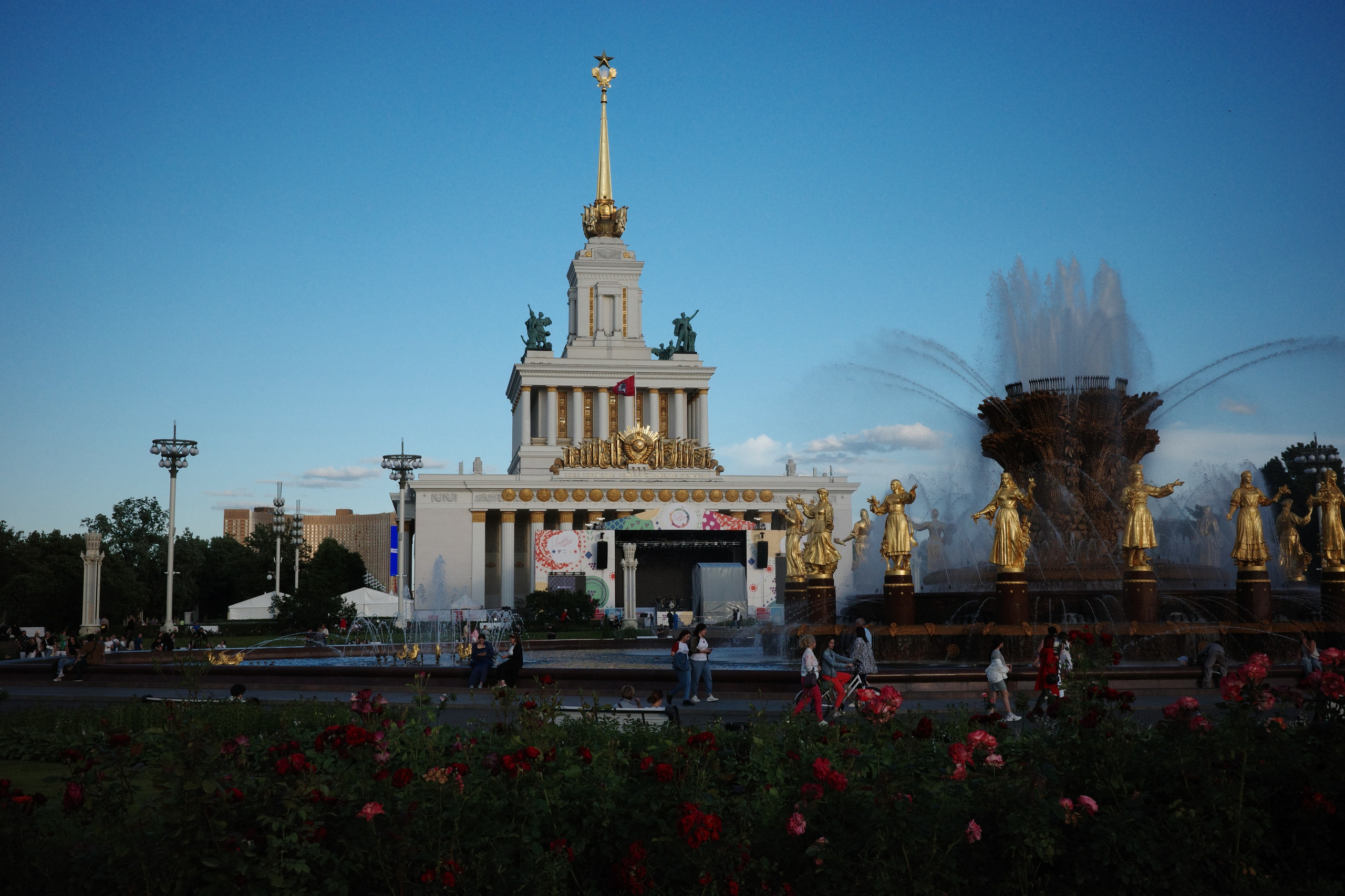 Фотопоток. Проект «Фотокладовка»: блог уличной фотографии в формате street photo