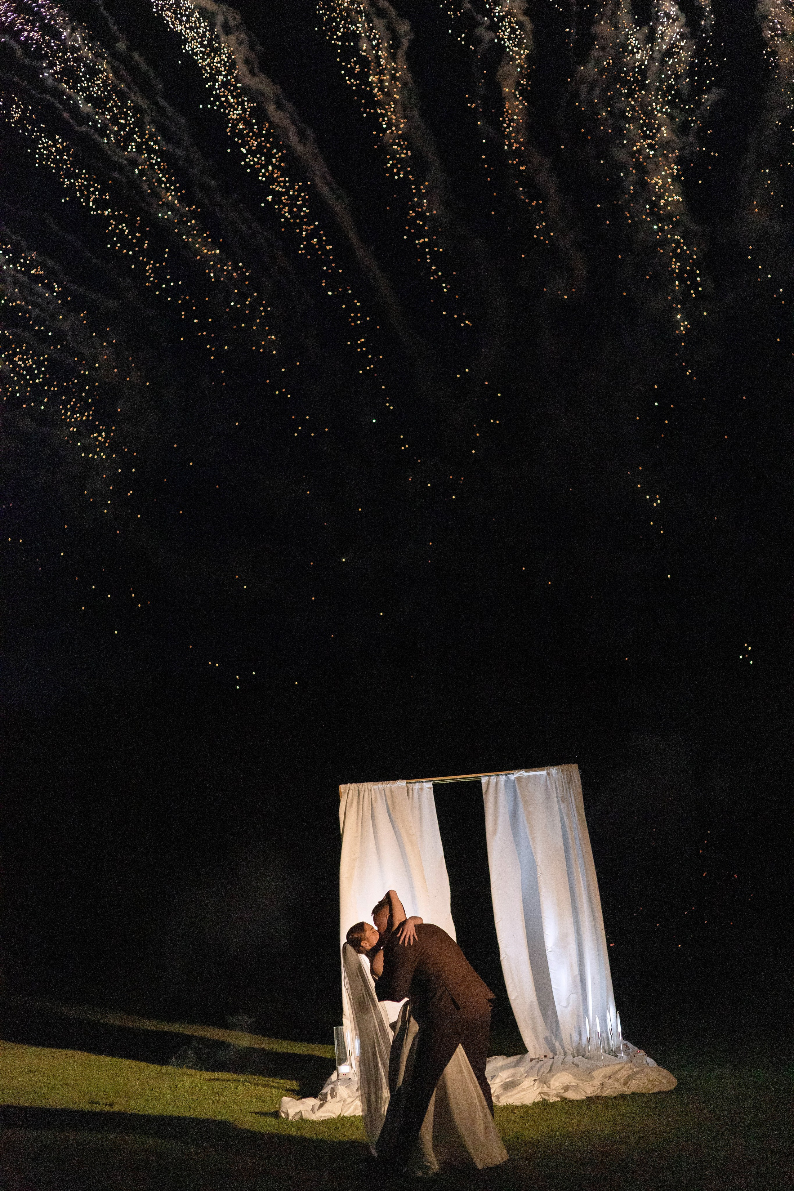 Крепкие объятия. Свадебный и портретный фотограф Соломко Диана