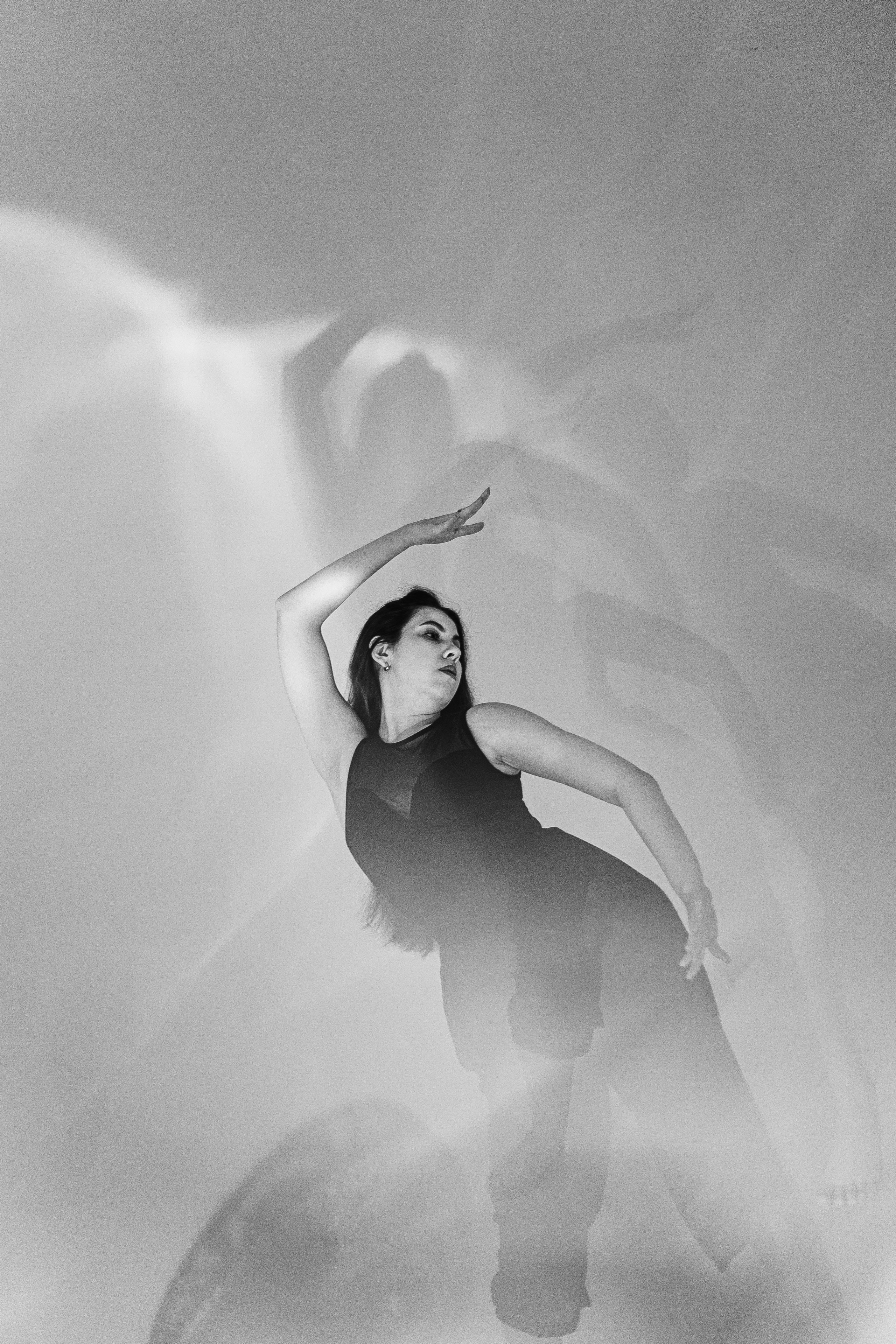 Магия танца: Солнце и Вода. Арт-фотограф Крис Л. в Тобольске: портрет, семейные, свадьбы