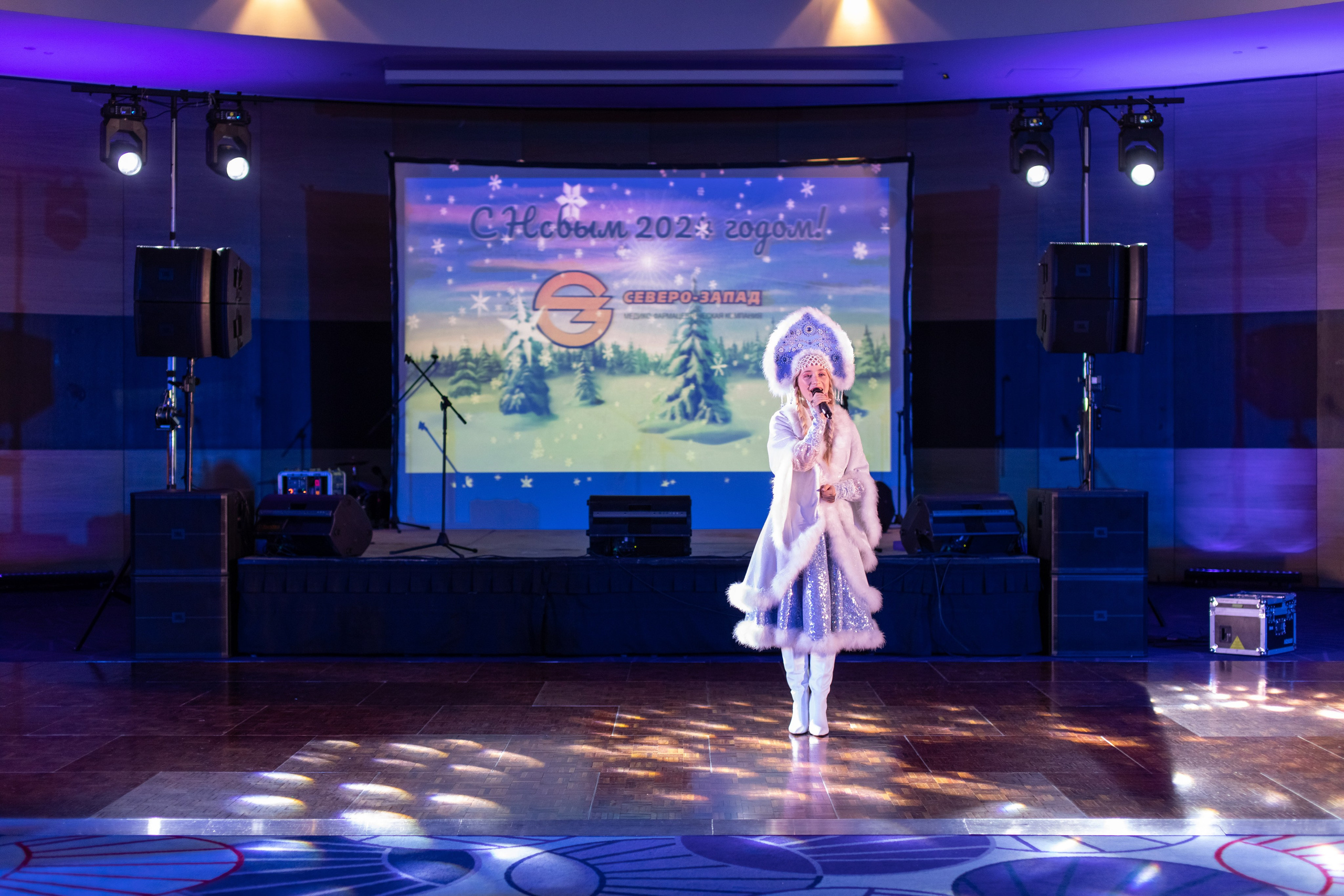 МФХ Северо-Запад — Новый год. Двойняшки-фотографы Анна и Анастасия в Санкт-Петербурге