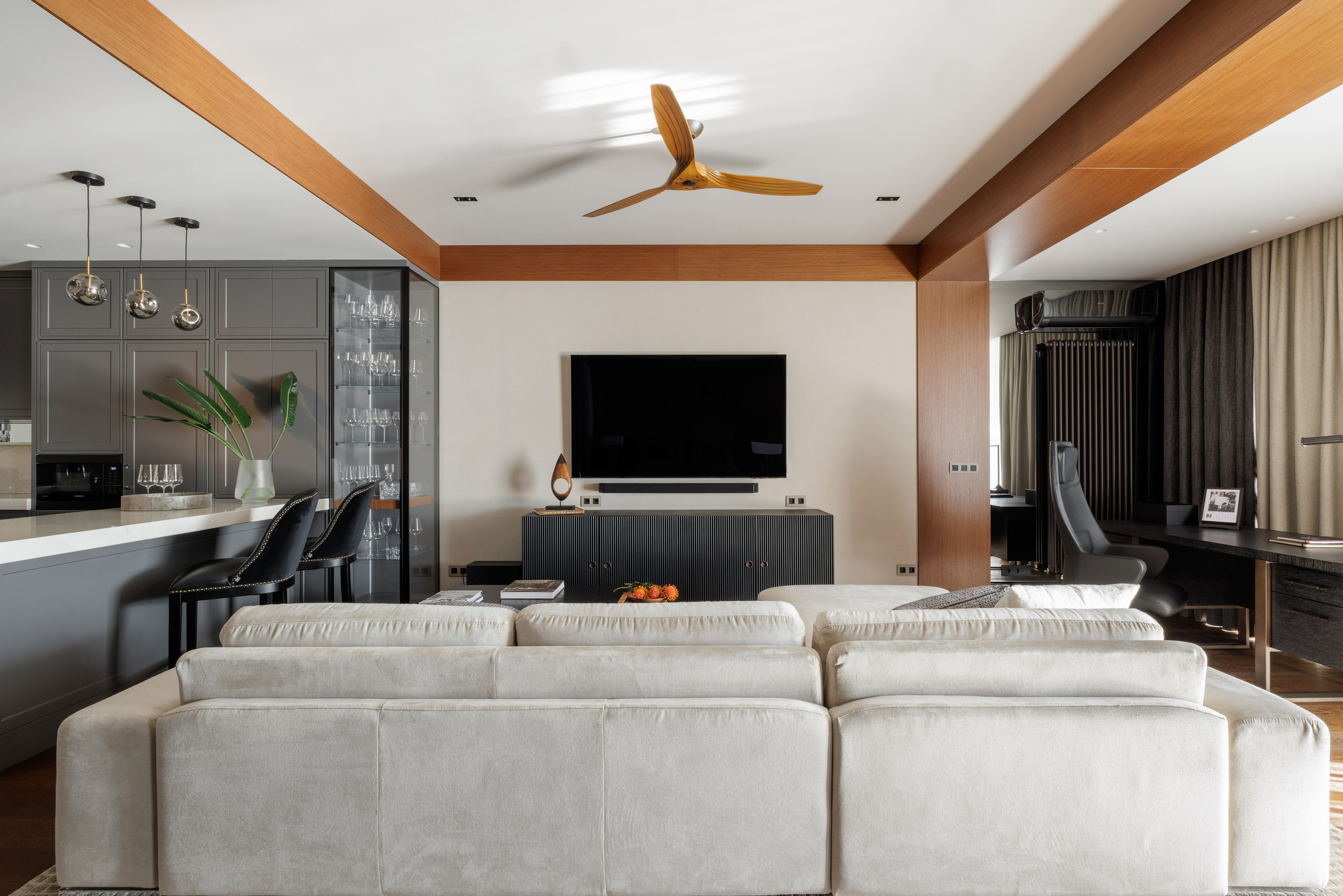 Частные апартаменты, ЖК «Лазурный берег», Сочи