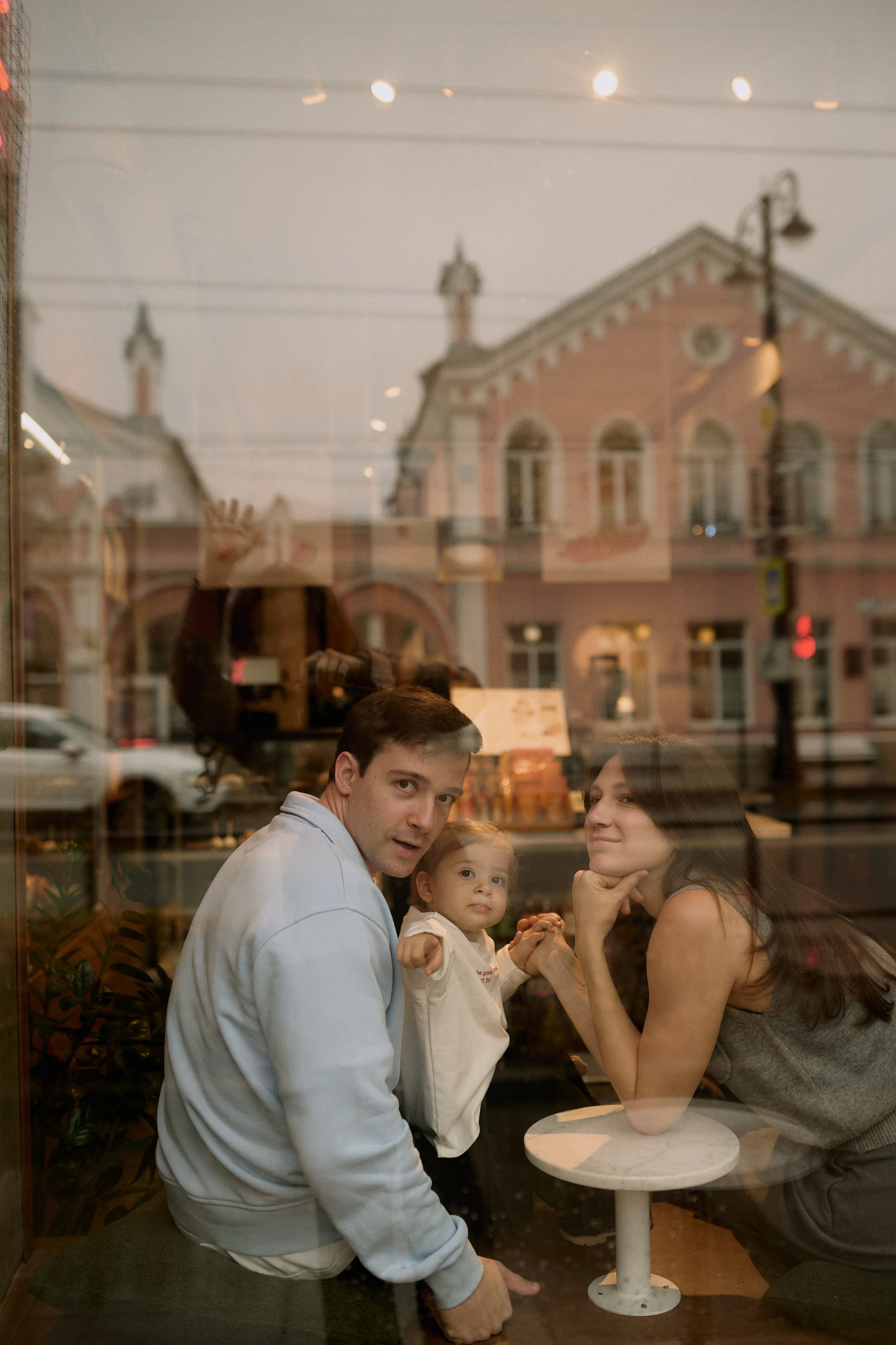 Андрей, Леся и Василиса. Семейный и свадебный lifestyle-фотограф в Москве Мария Петрова