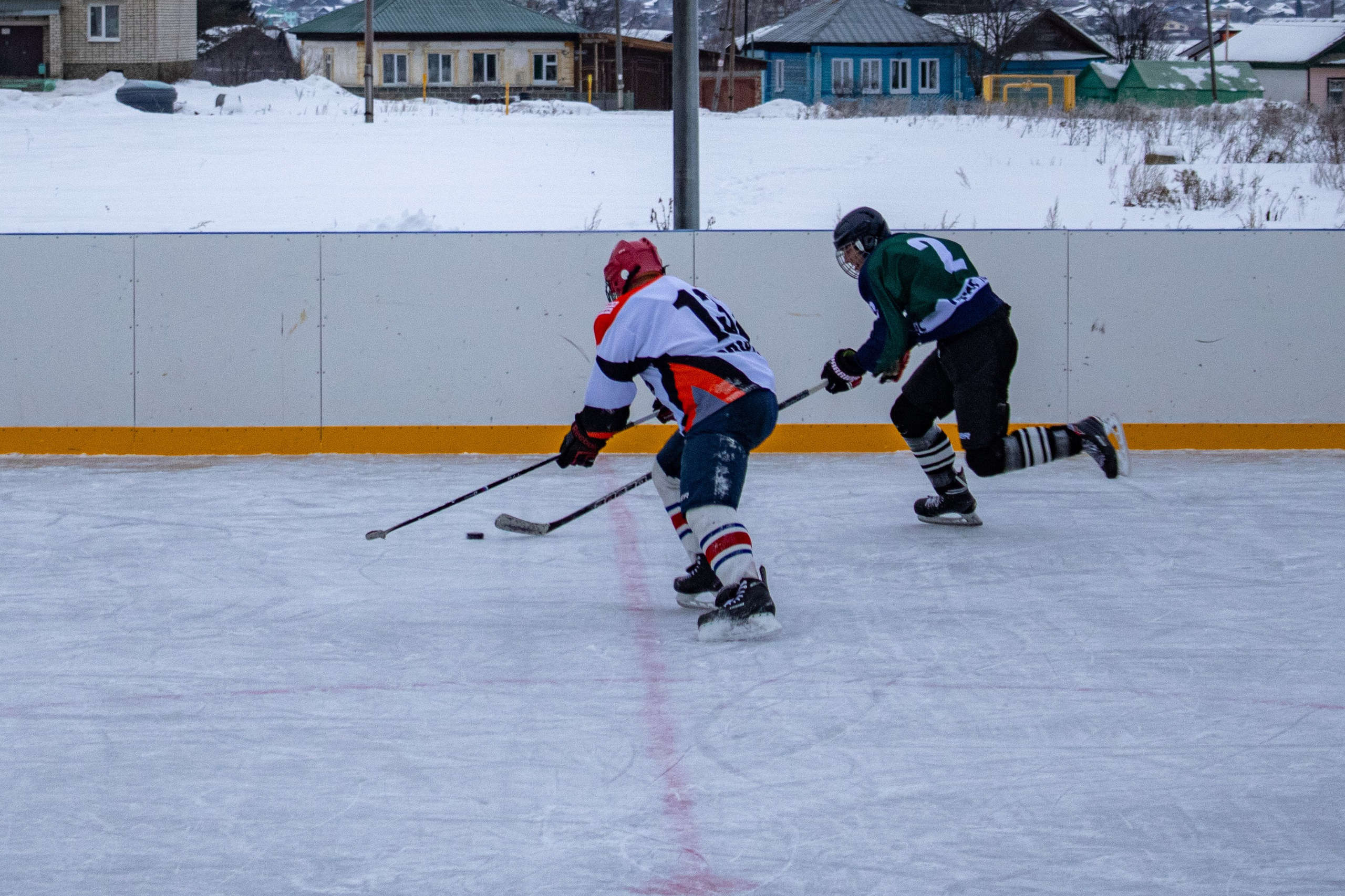 Хоккей г.п Атиг-г.Нижние Серги