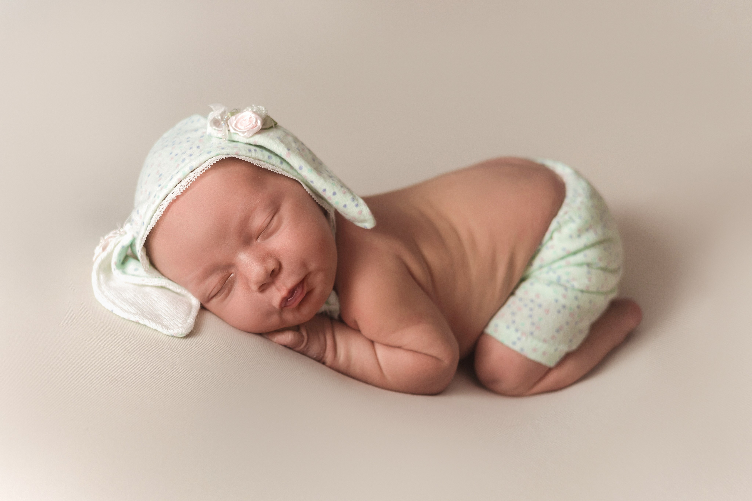 Только малыш. Фотограф новорожденных Саратов