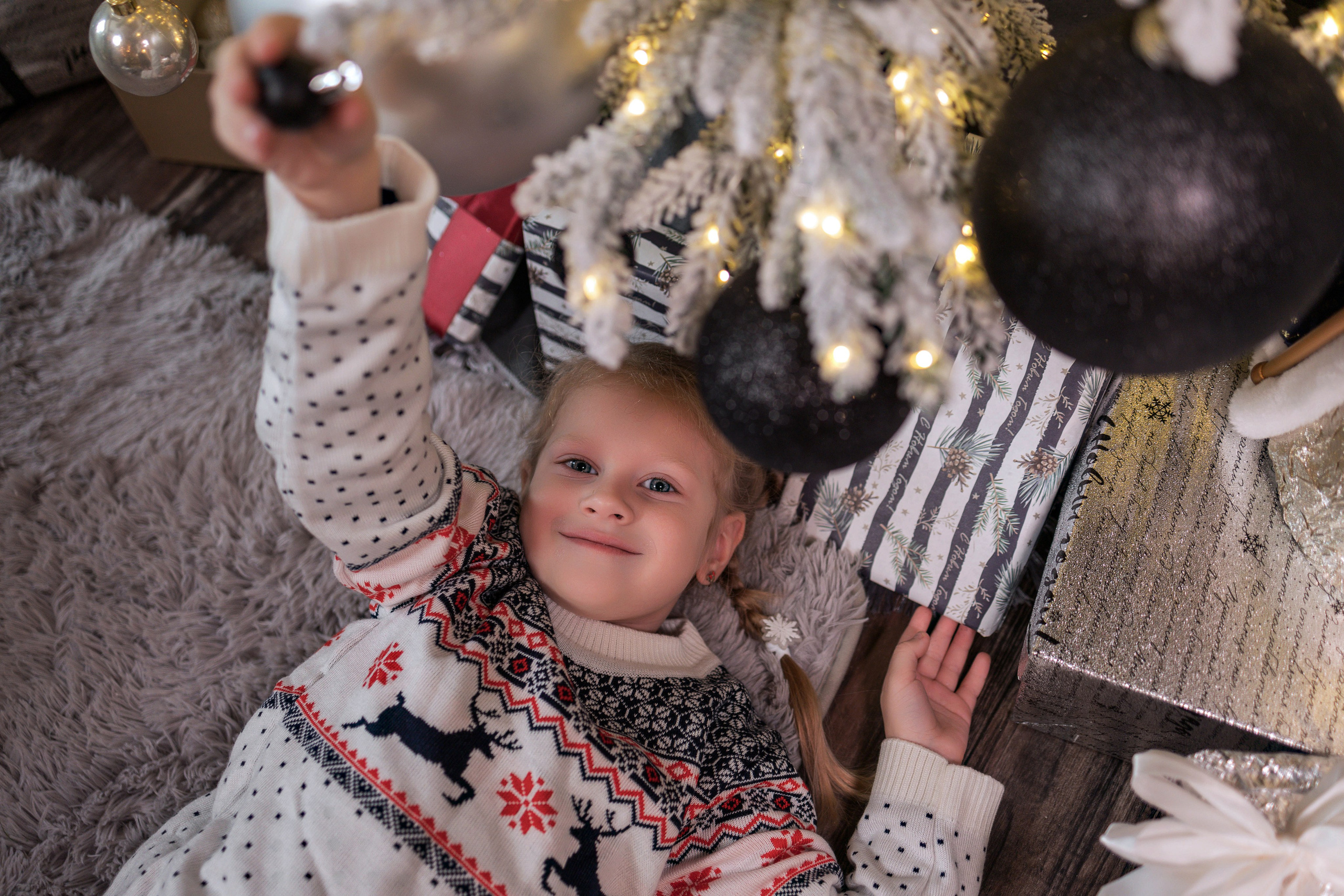 Новый год (декабрь 2024). Свадебный фотограф в Омске Яна Савина