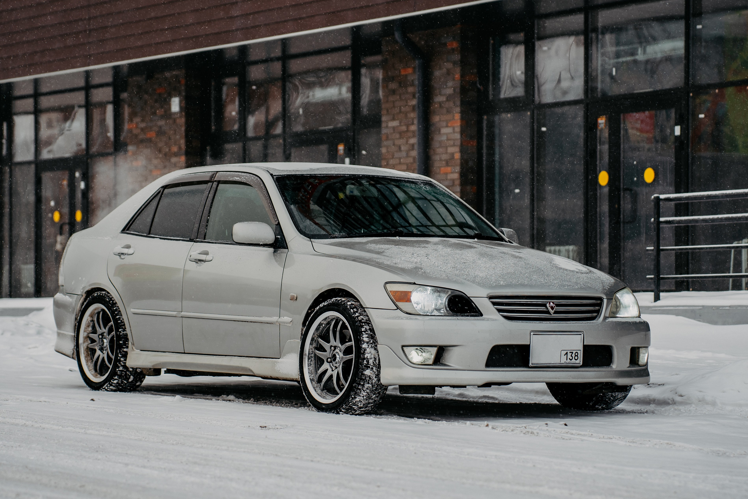 Toyota Altezza. Фотограф, видеограф и пилот дрона на Байкале