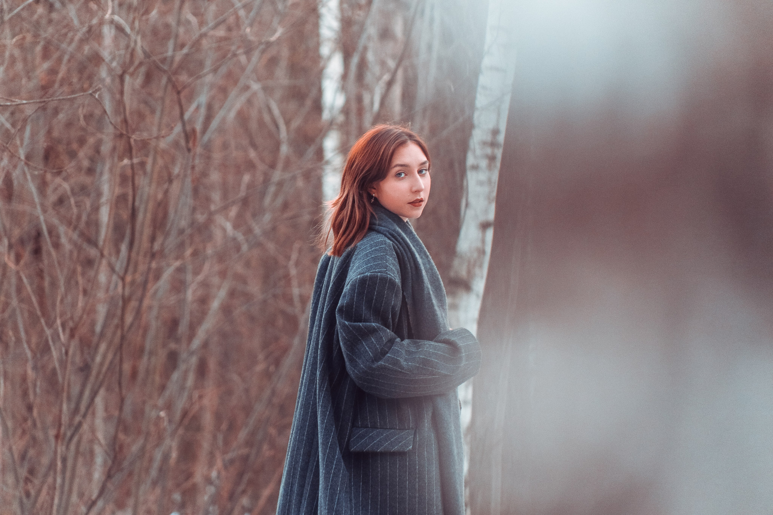 Ксюша в лесу. Фотограф Пермь. Фотосессия в фотостудии Перми и на свежем воздухе