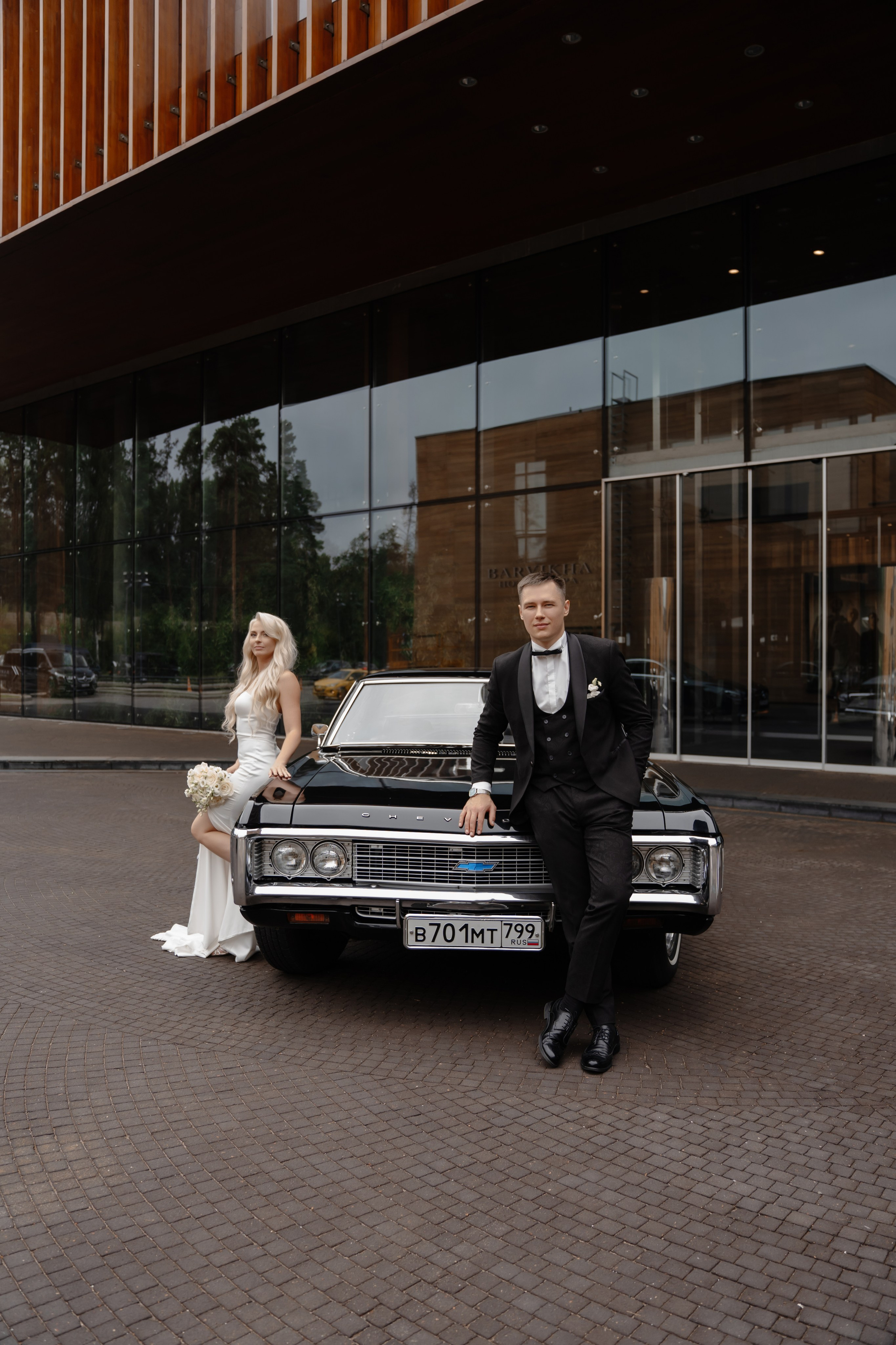 Свадебная фотосессия в Barvikha Luxury Village. Свадебный и семейный фотограф в Москве Светлана Зоткина